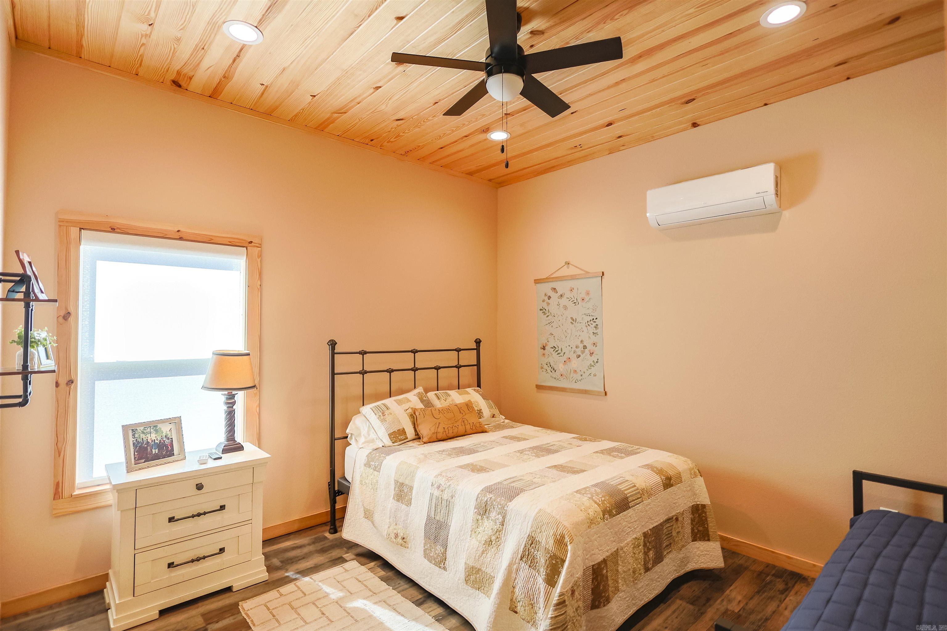 64 E Riverwatch  Glenwood, AR