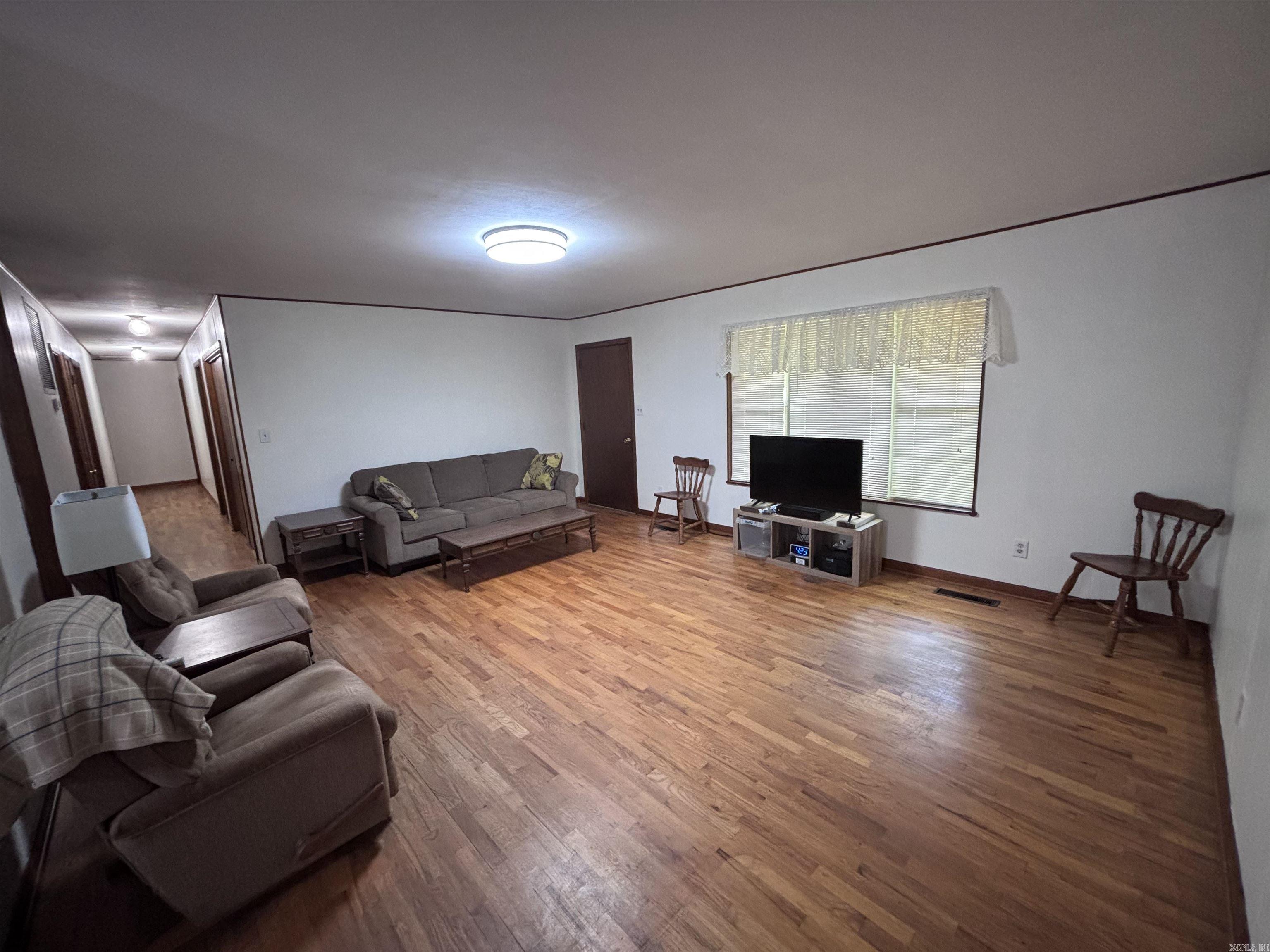 1320 Weddingford  Heber Springs, AR