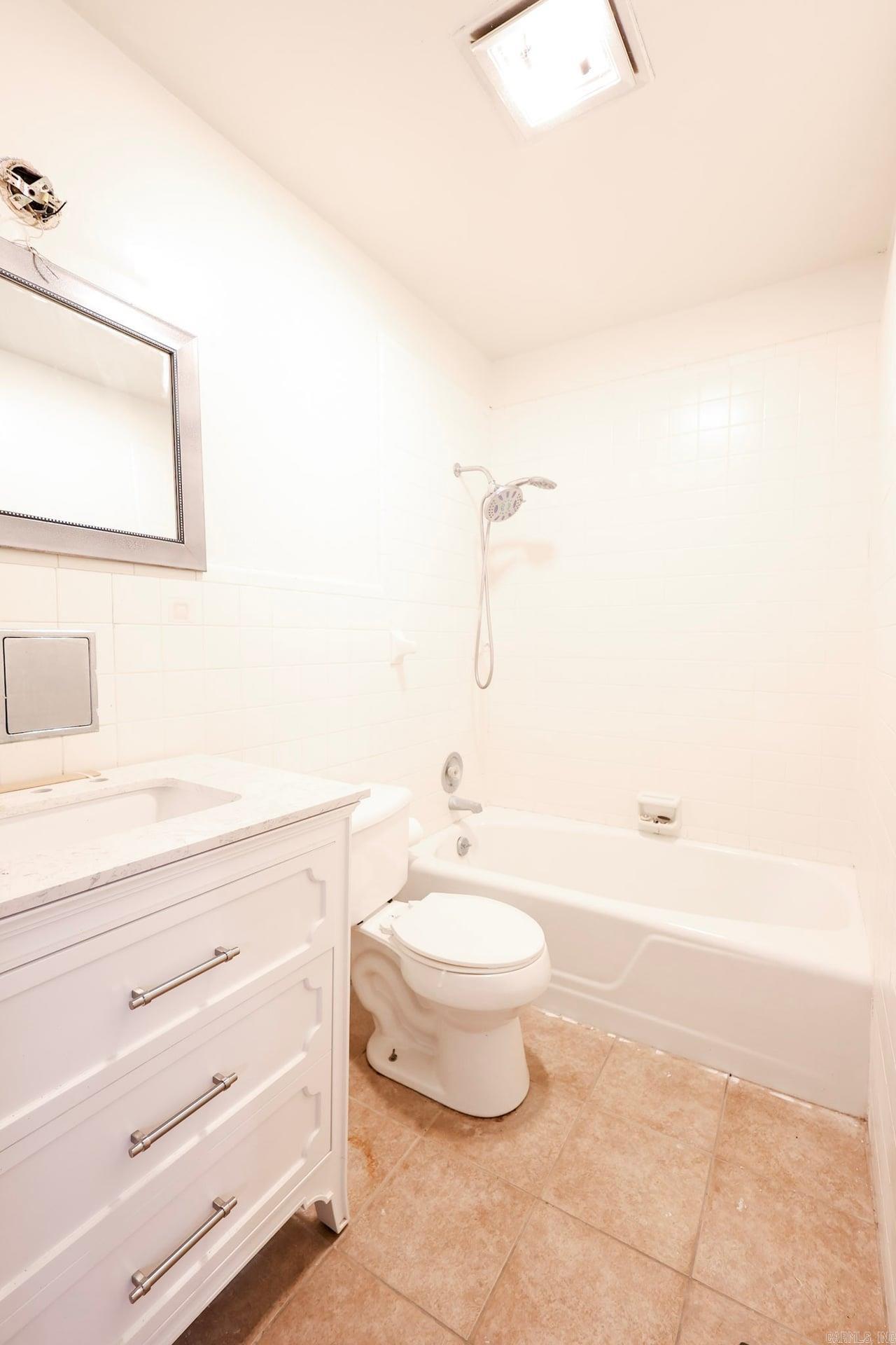 805 W 6th  El Dorado, AR