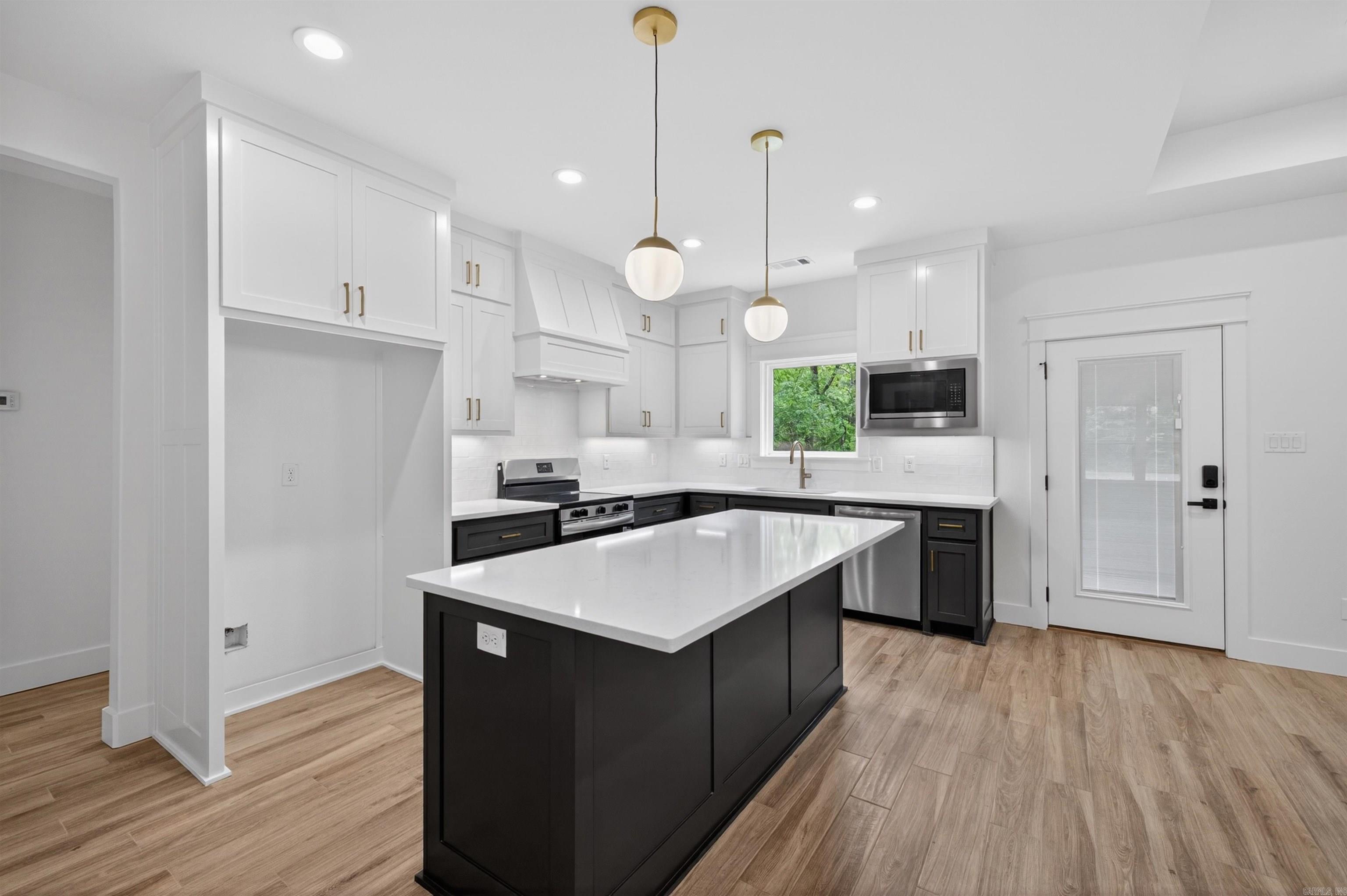 24 San Juan Lane Hot Springs Village, AR 71909