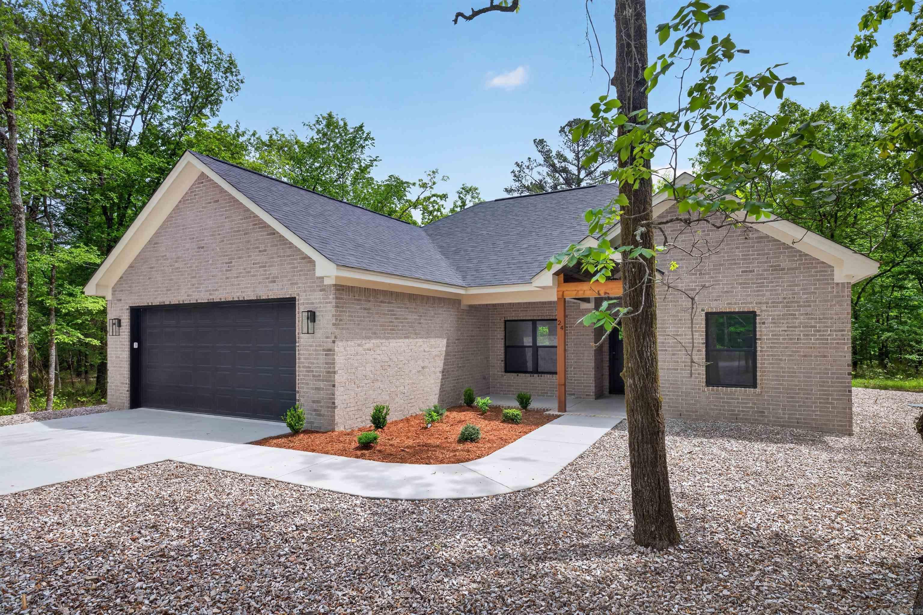 24 San Juan Lane Hot Springs Village, AR 71909