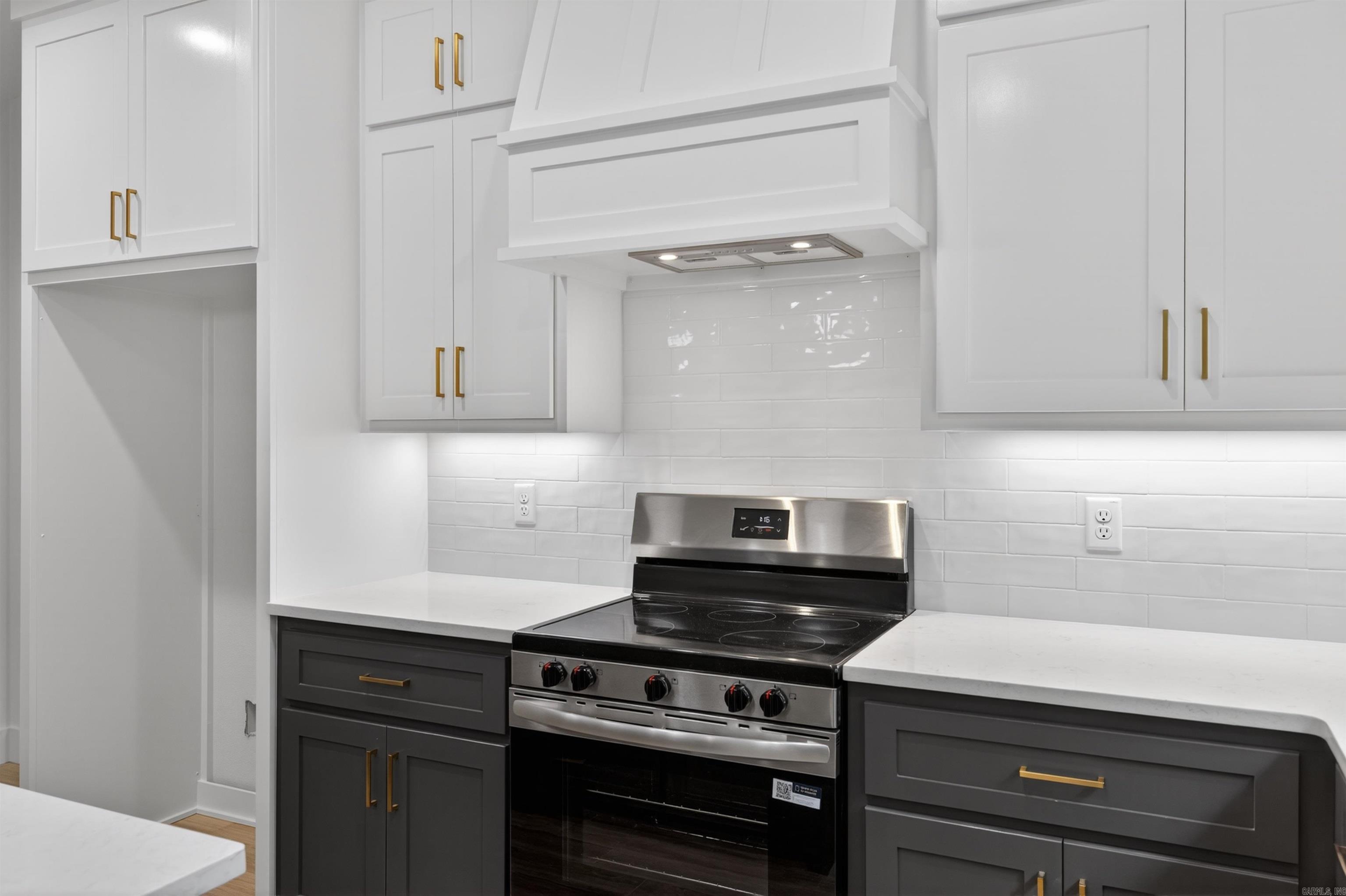 24 San Juan Lane Hot Springs Village, AR 71909