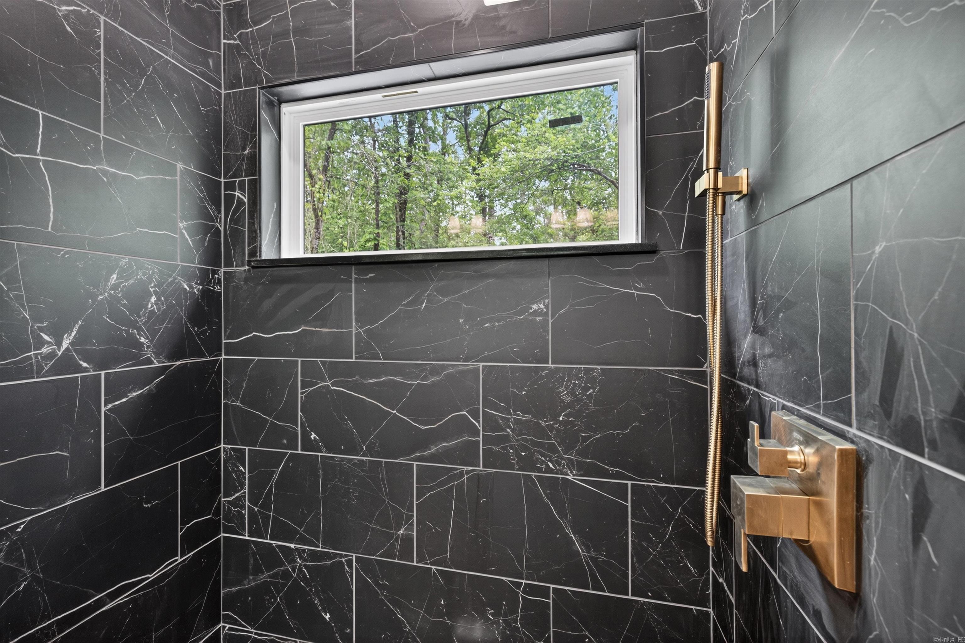 24 San Juan Lane Hot Springs Village, AR 71909