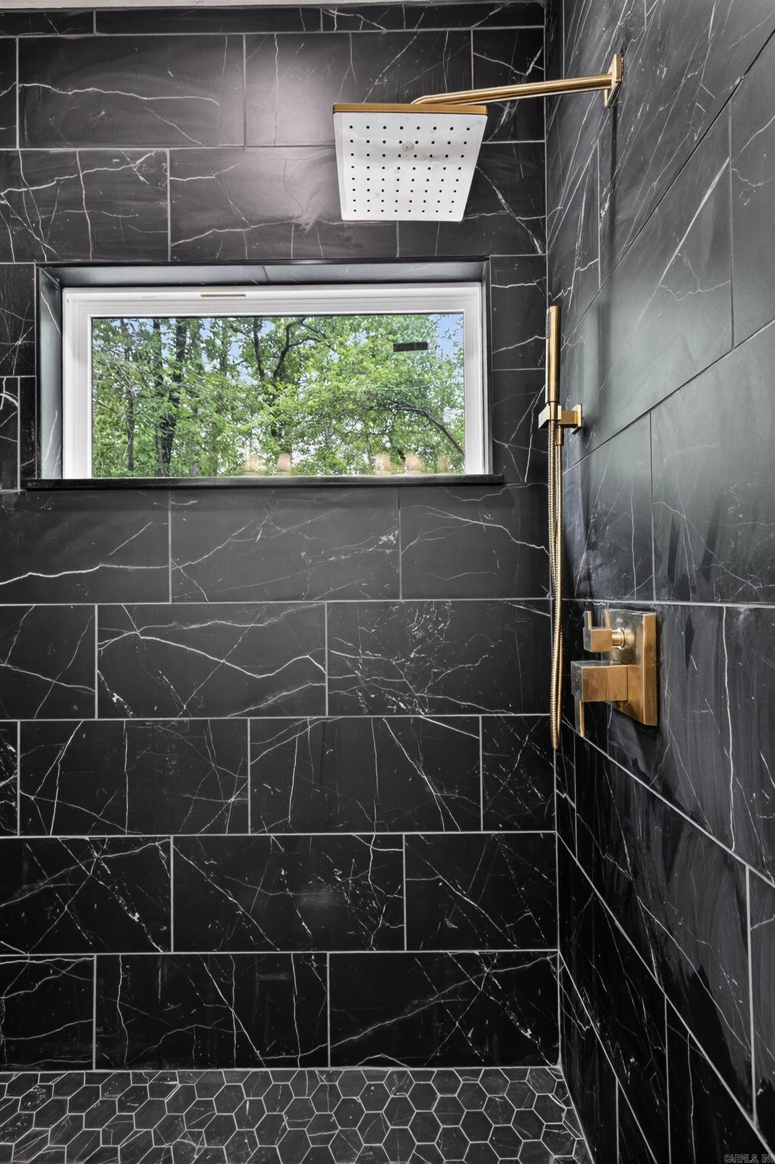 24 San Juan Lane Hot Springs Village, AR 71909