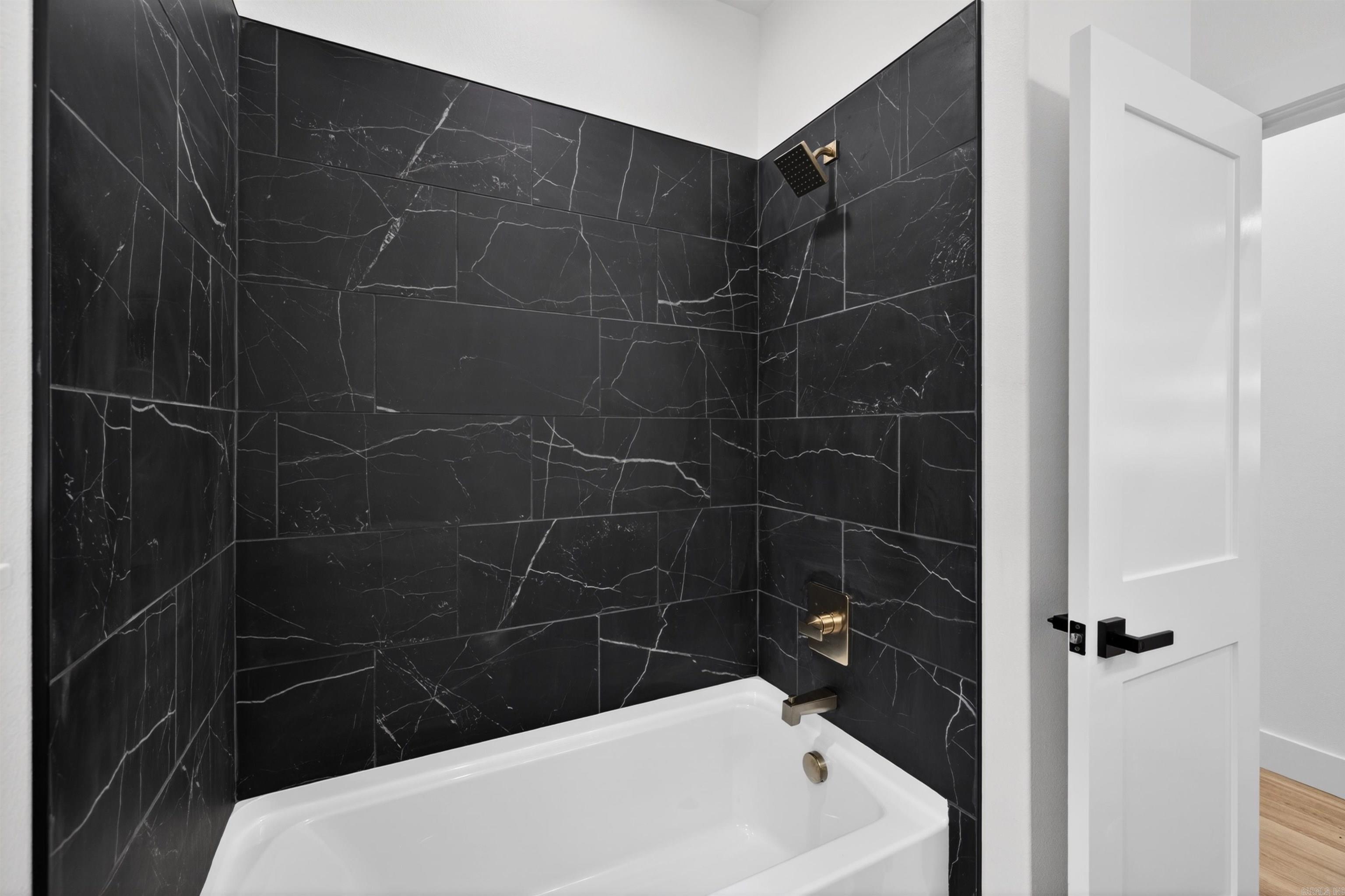 24 San Juan Lane Hot Springs Village, AR 71909