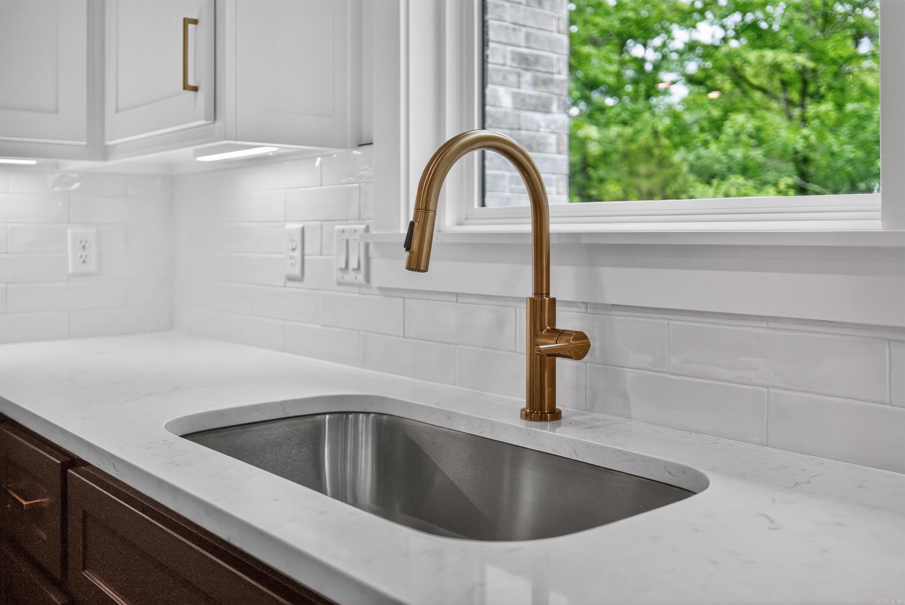 24 San Juan Lane Hot Springs Village, AR 71909