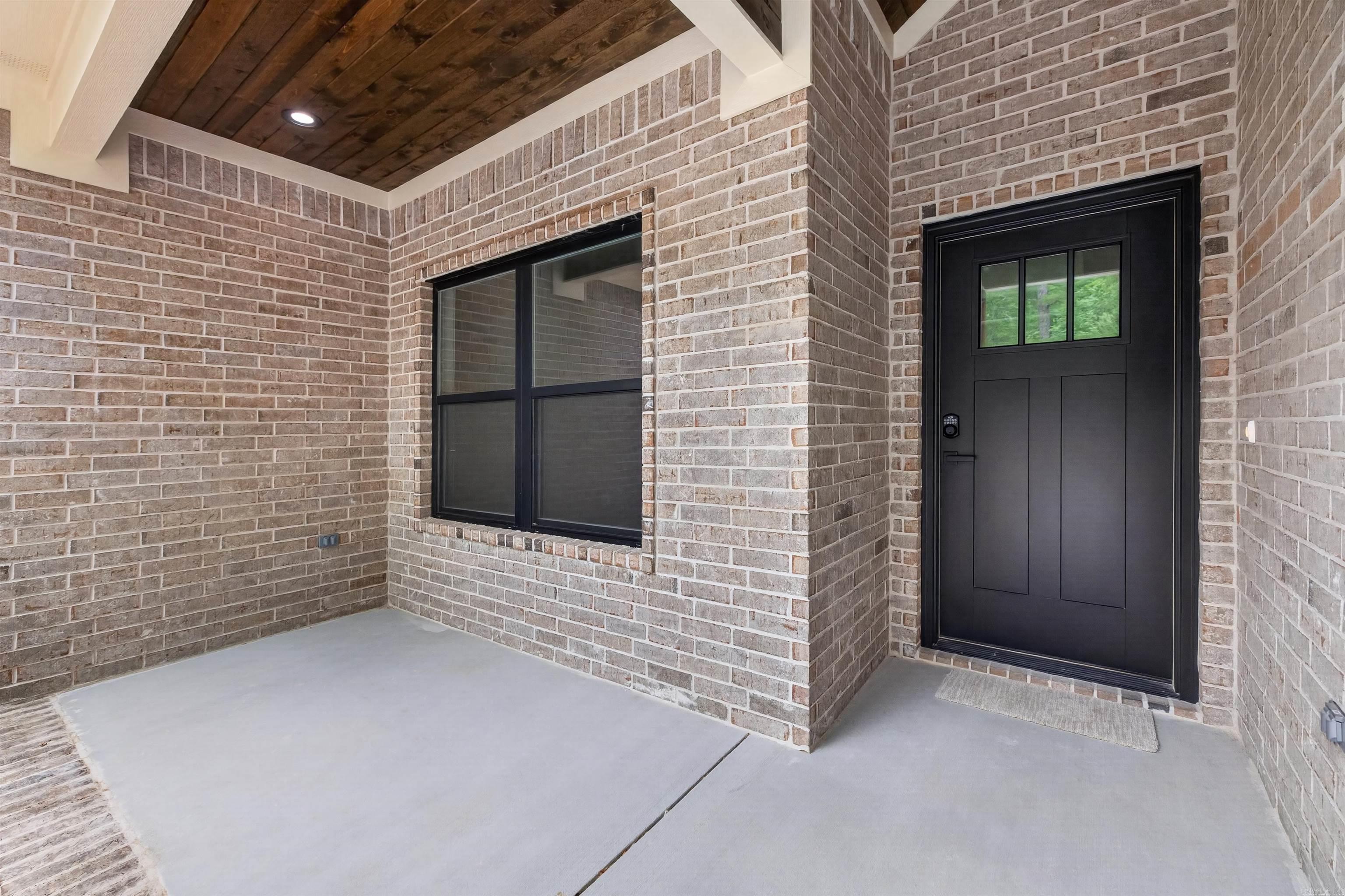 24 San Juan Lane Hot Springs Village, AR 71909