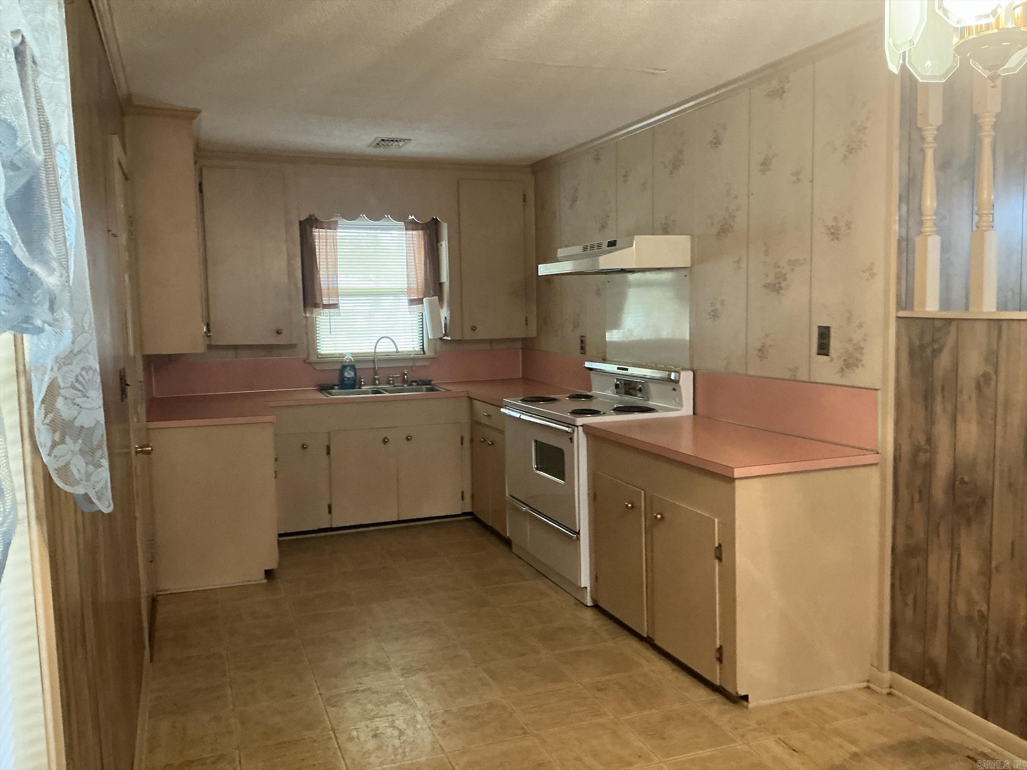 1428 James  Crossett, AR