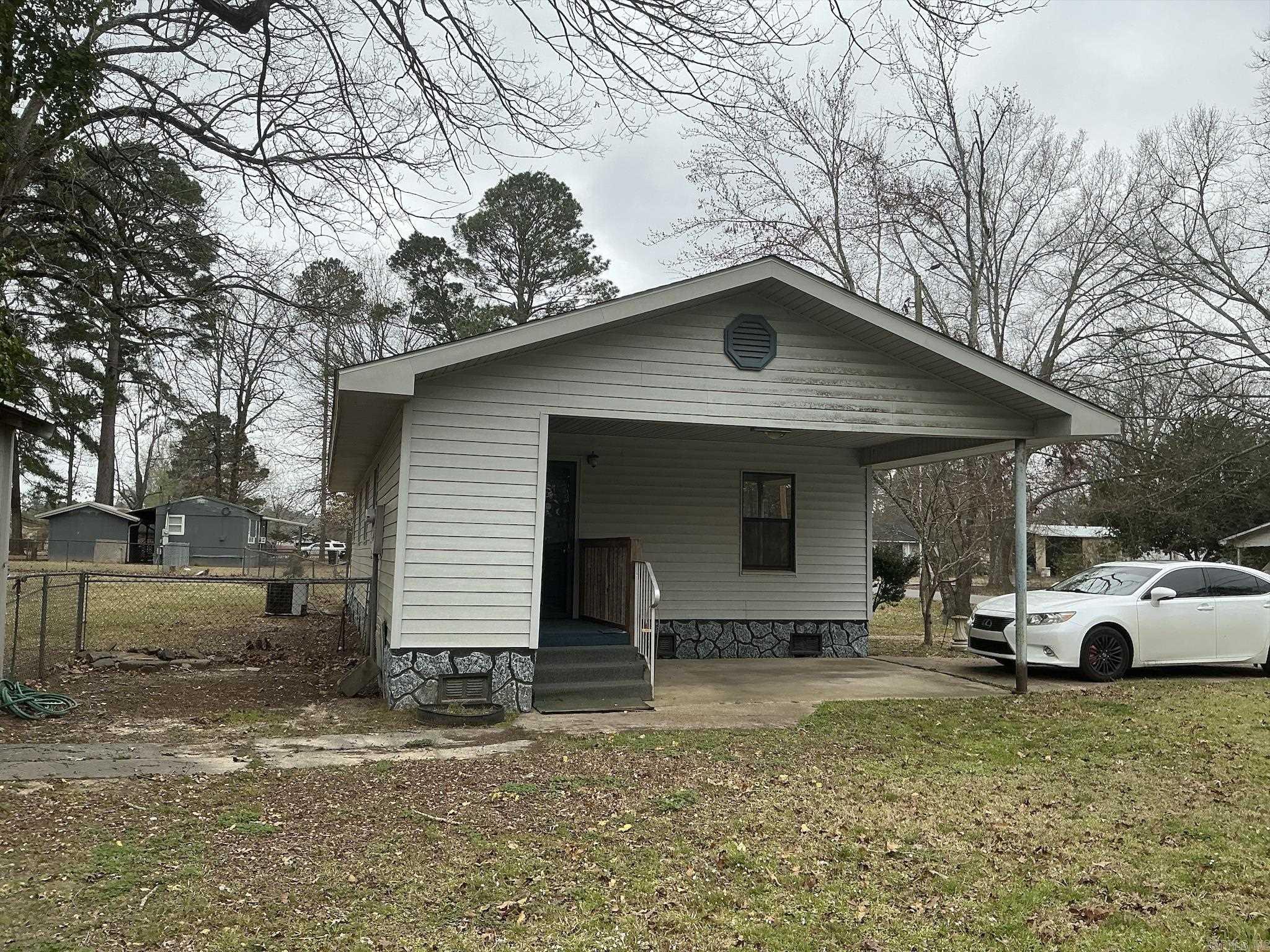 1428 James  Crossett, AR