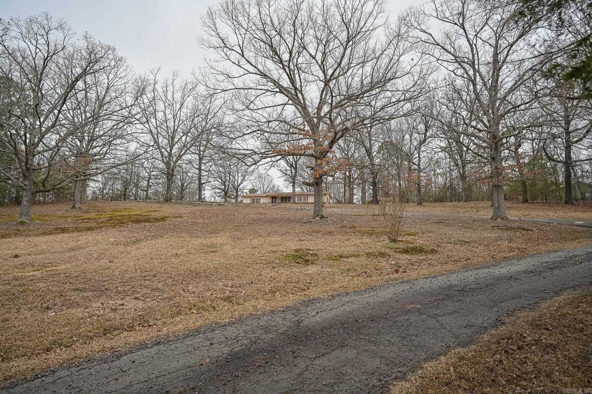 4437 W Hwy 8  Mena, AR