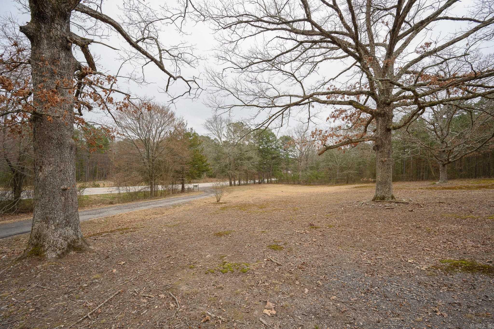 4437 W Hwy 8  Mena, AR