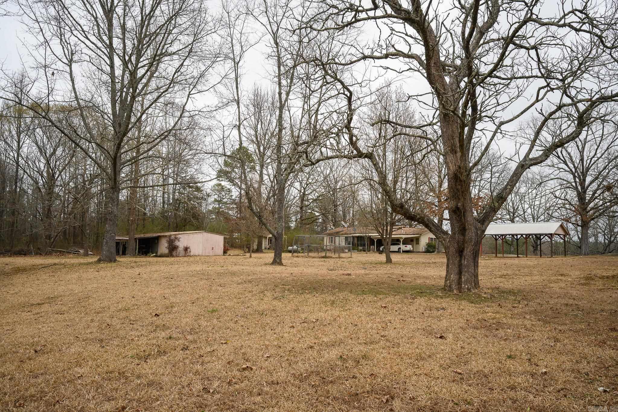 4437 W Hwy 8  Mena, AR