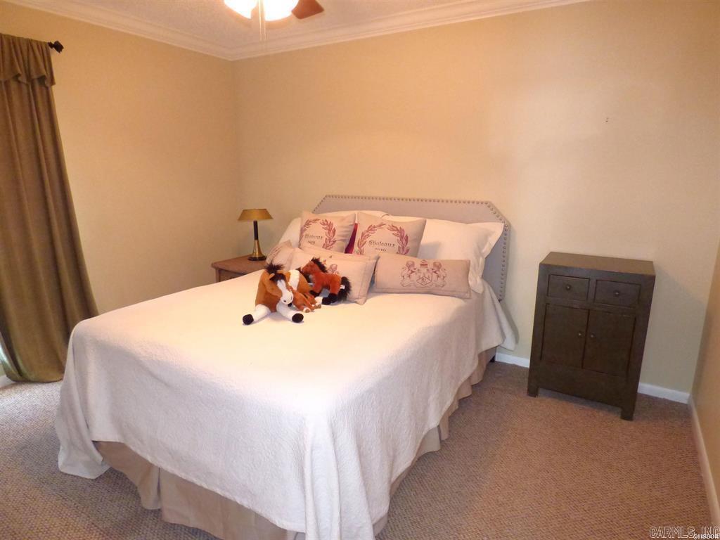 1319 Airport  Hot Springs, AR