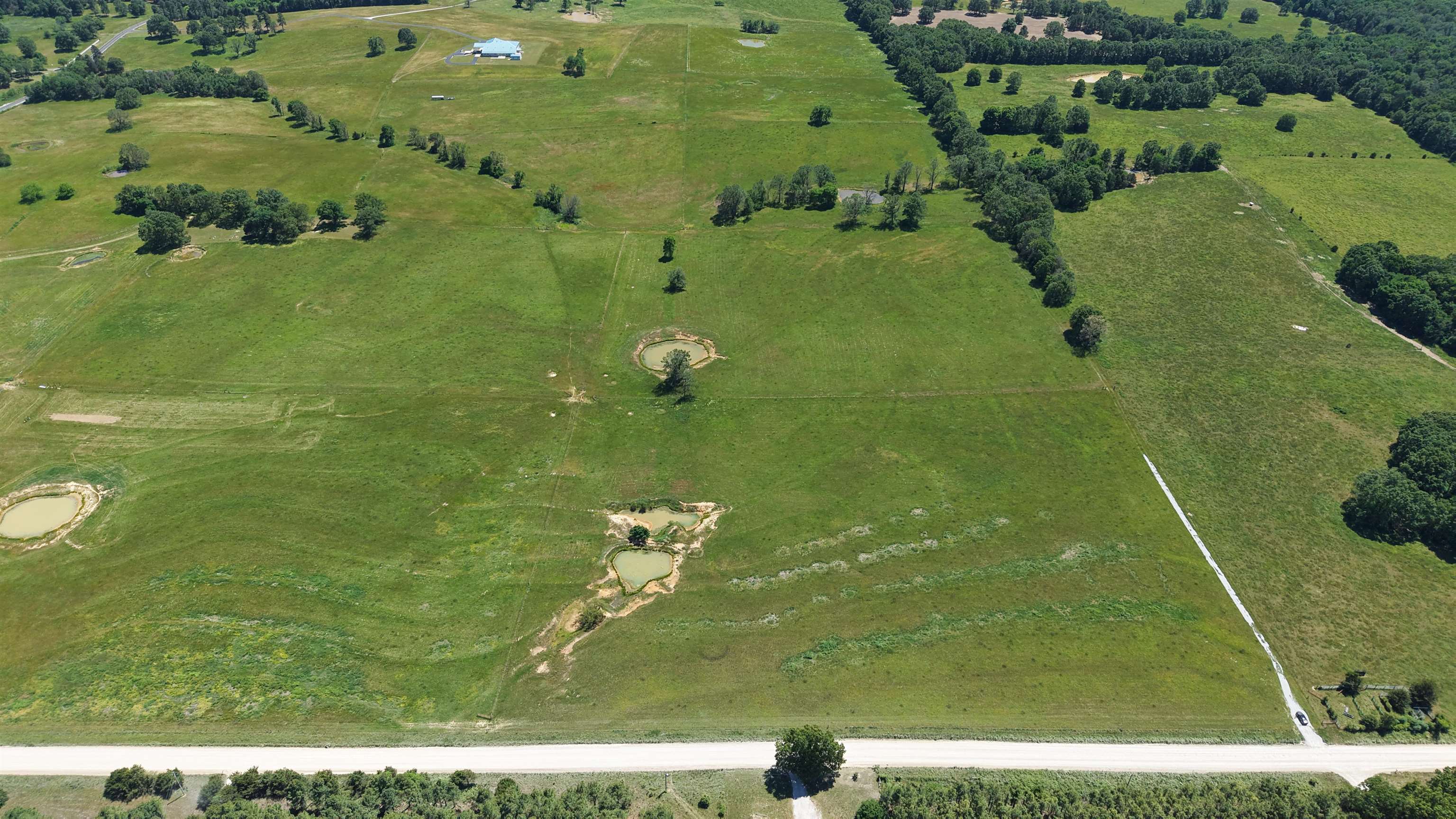1274 Cutoff Road  Melbourne, AR