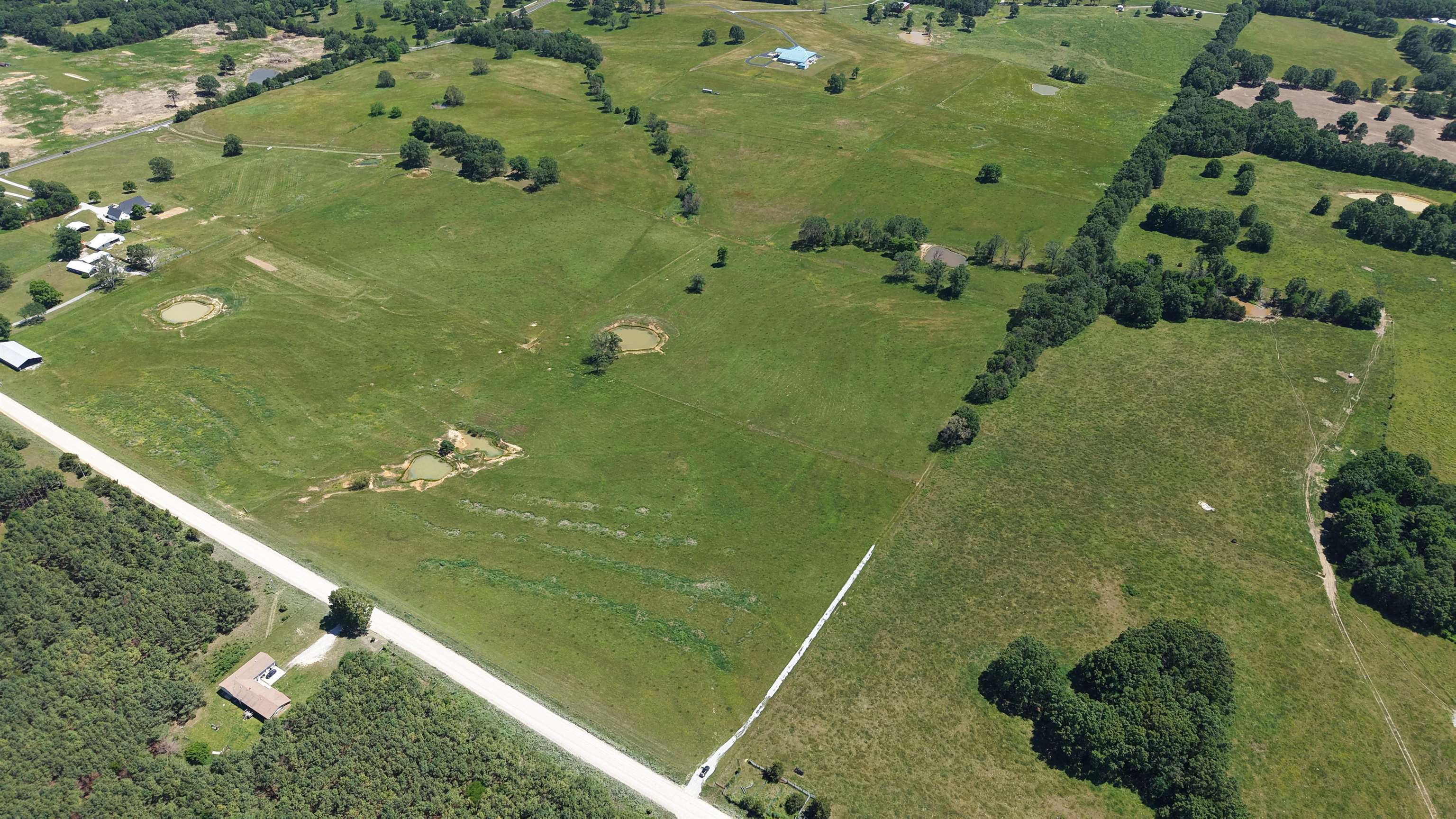 1274 Cutoff Road  Melbourne, AR