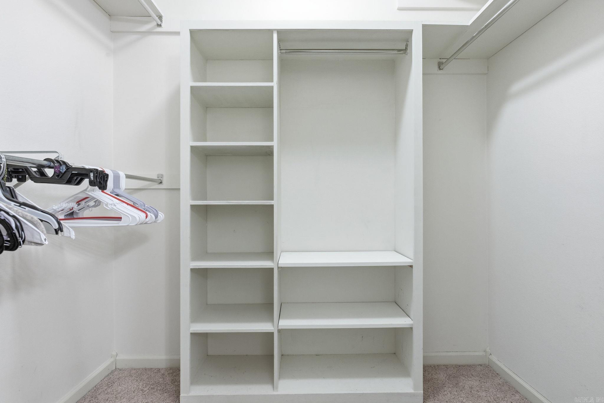 208 Summerfield Dr.  Bryant, AR