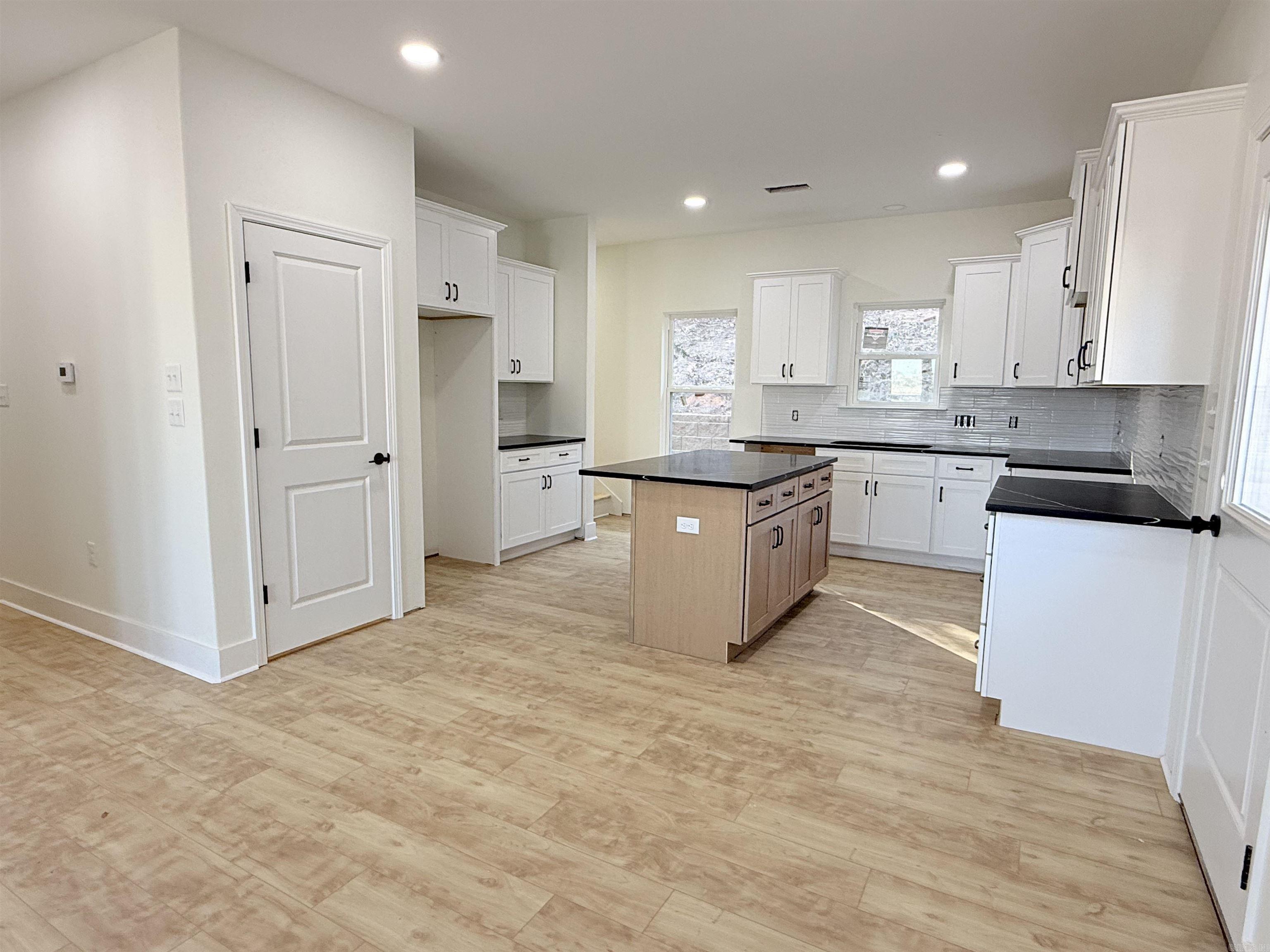 1015 Clinton  Alexander, AR