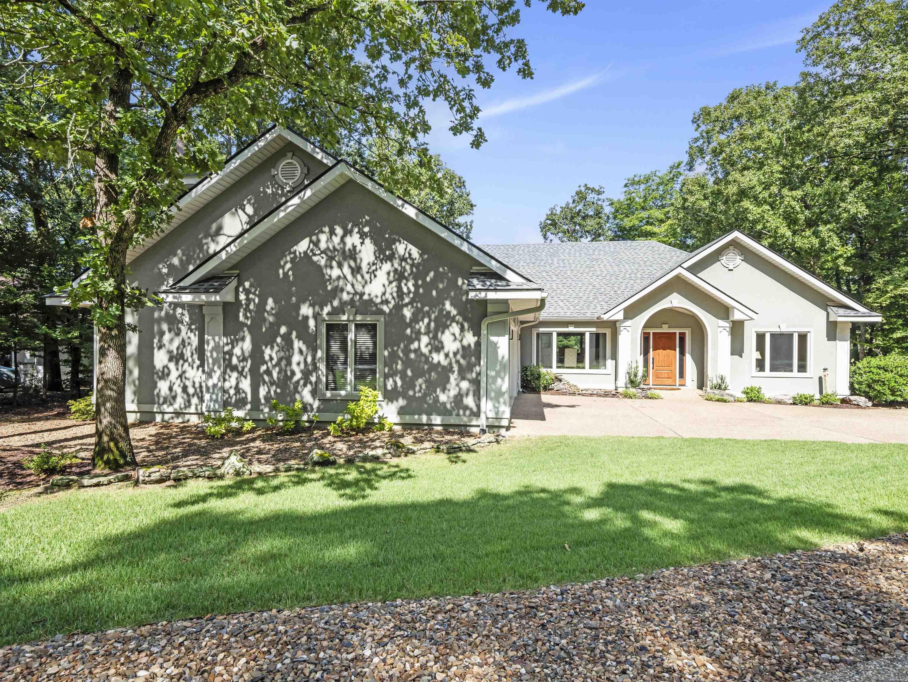 11 Realeza Court  Hot Springs Village, AR