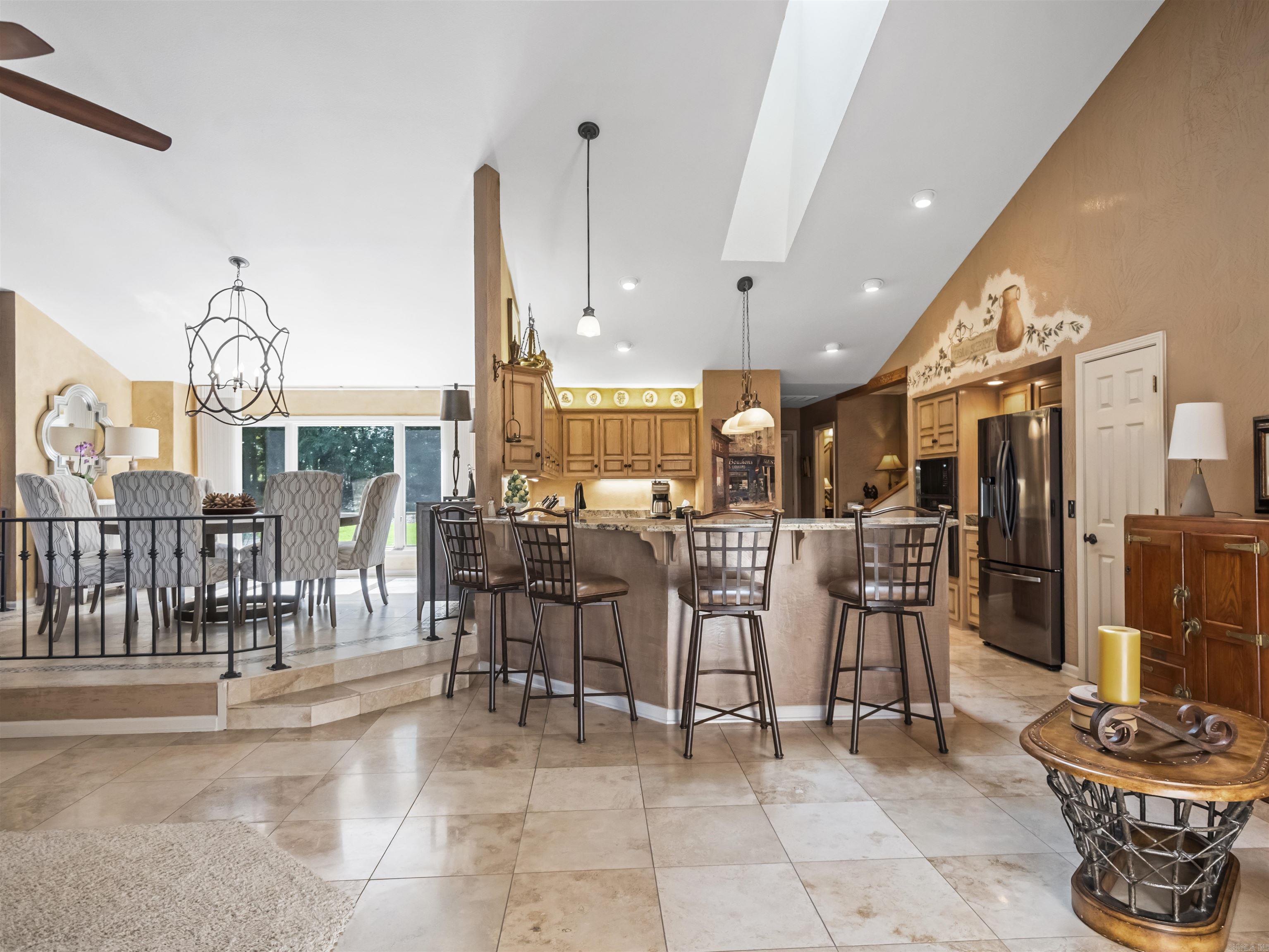 11 Realeza Court  Hot Springs Village, AR