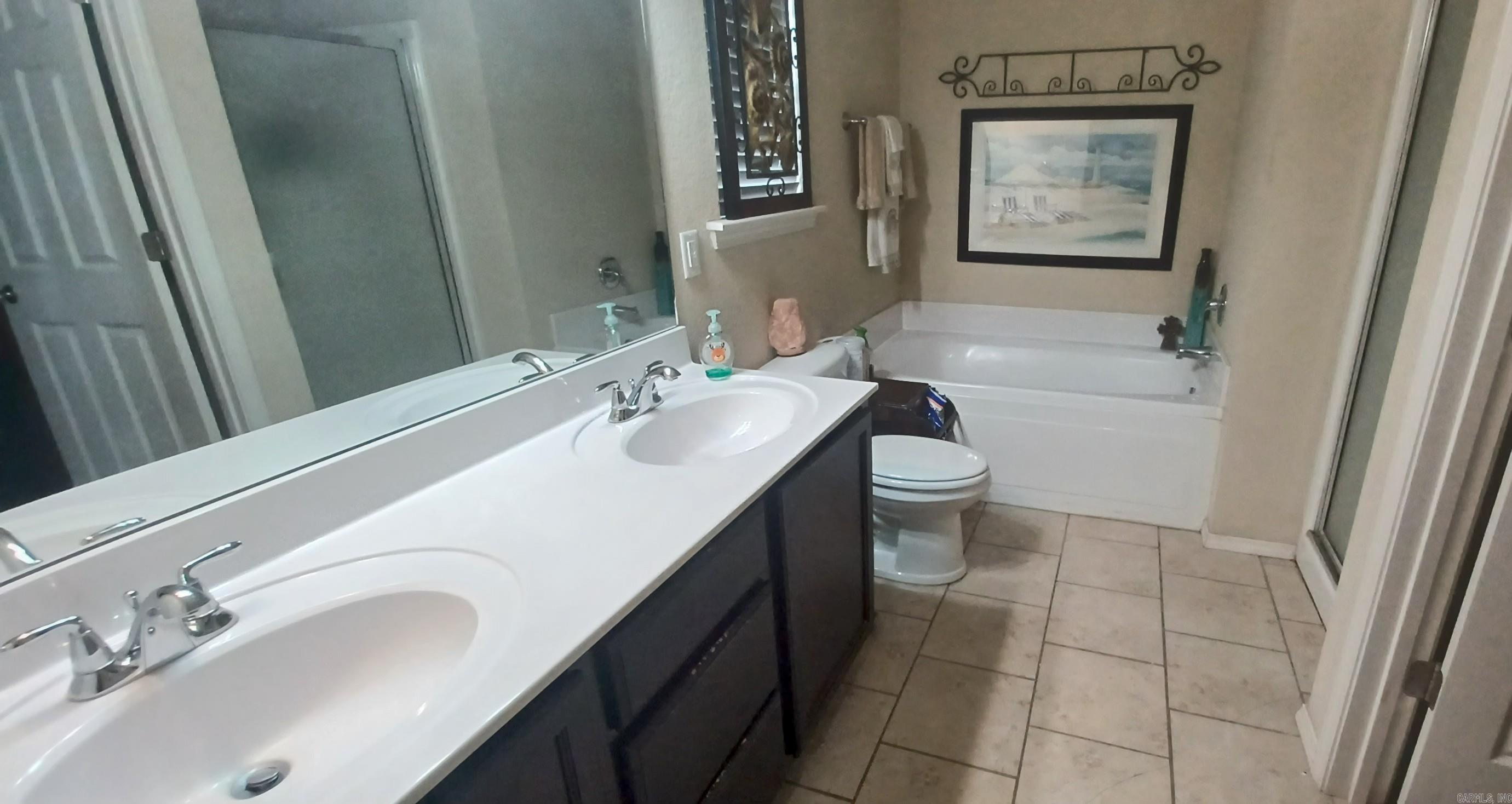 5425 Pin Oak  North Little Rock, AR