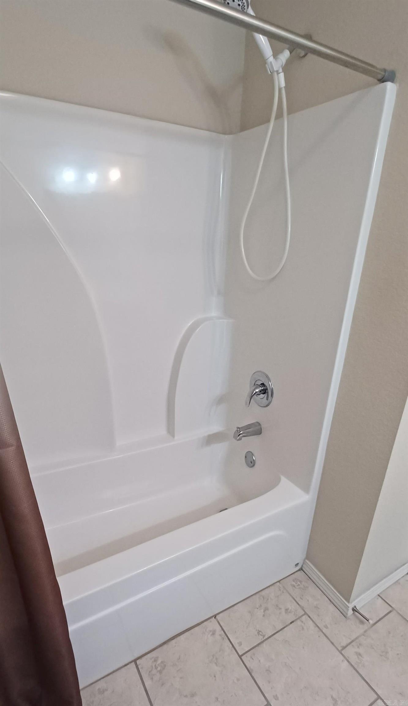 5425 Pin Oak  North Little Rock, AR