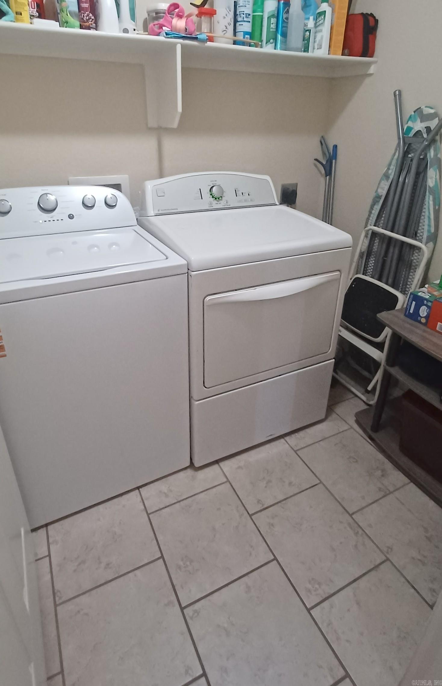 5425 Pin Oak  North Little Rock, AR