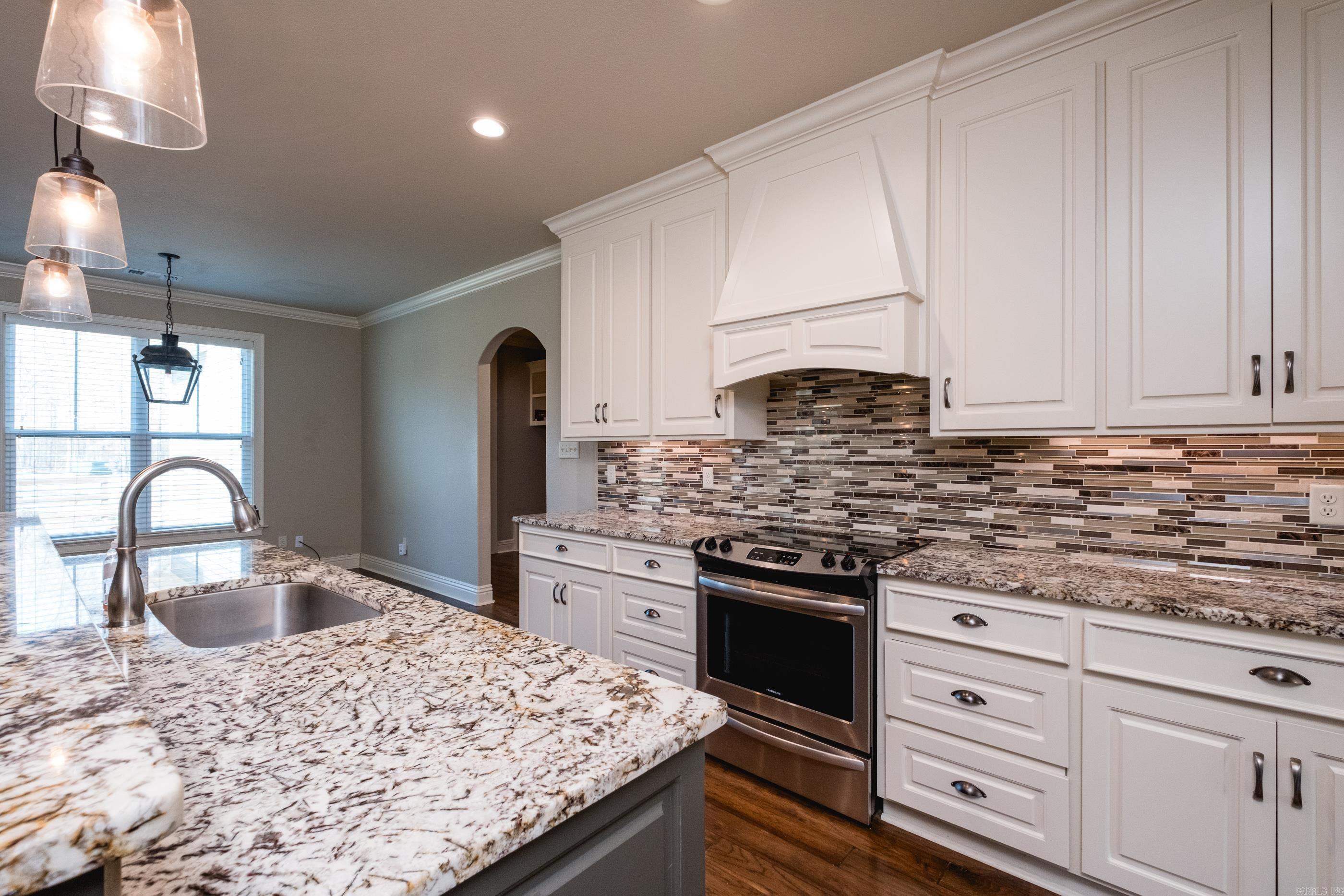 11108 Garrison  Little Rock, AR