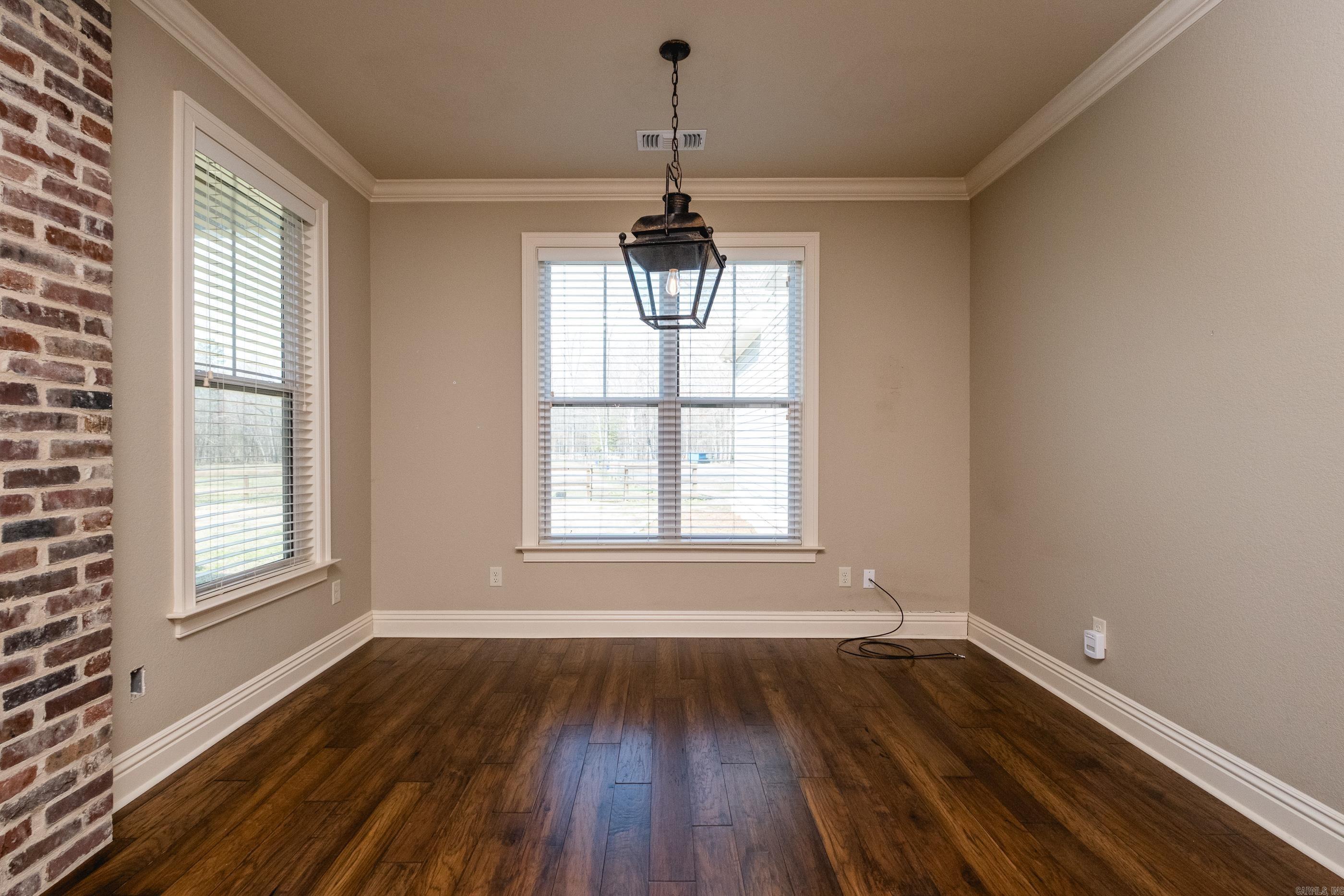 11108 Garrison  Little Rock, AR