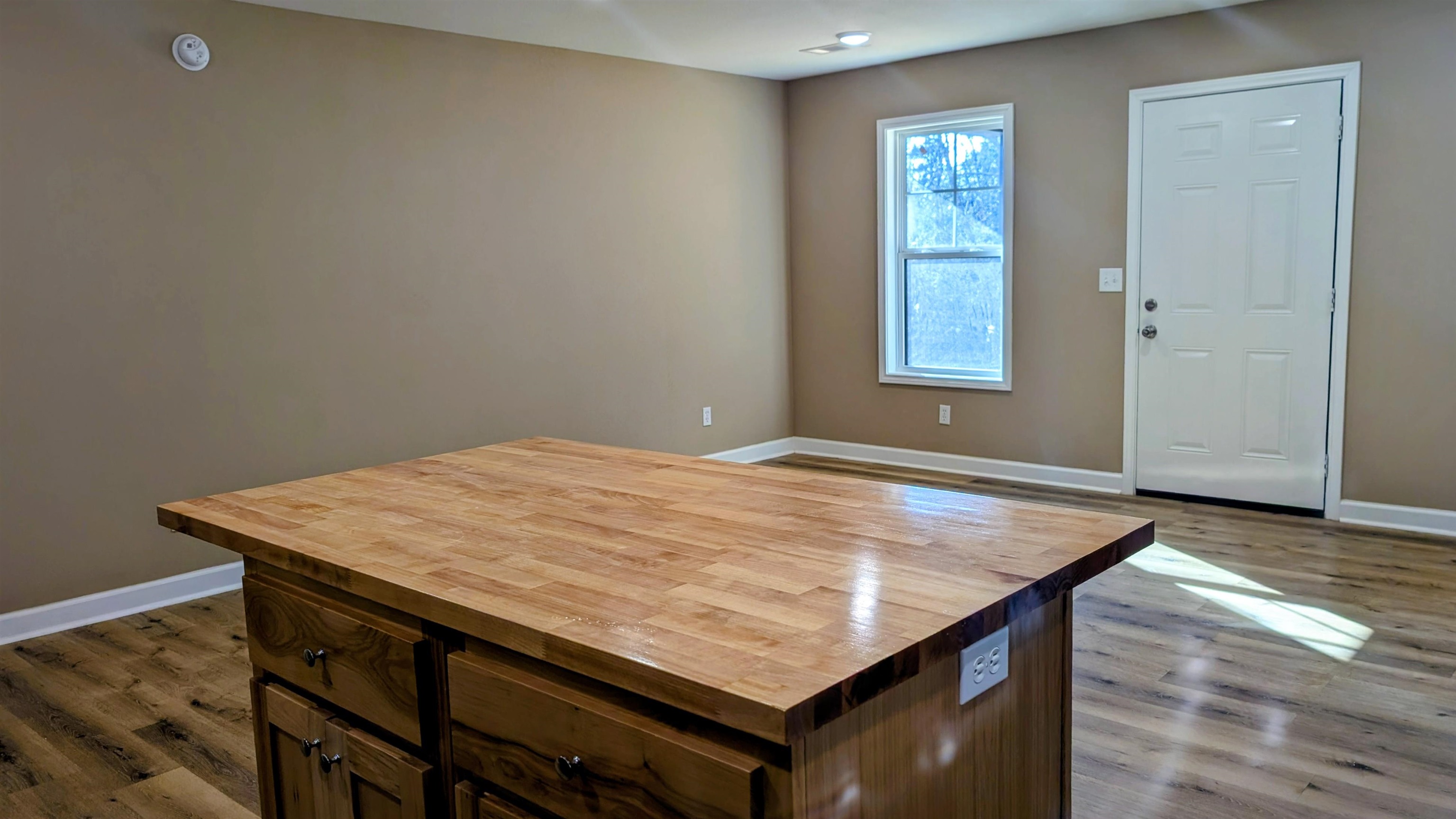 82 Peebles Bluff  Smithville, AR