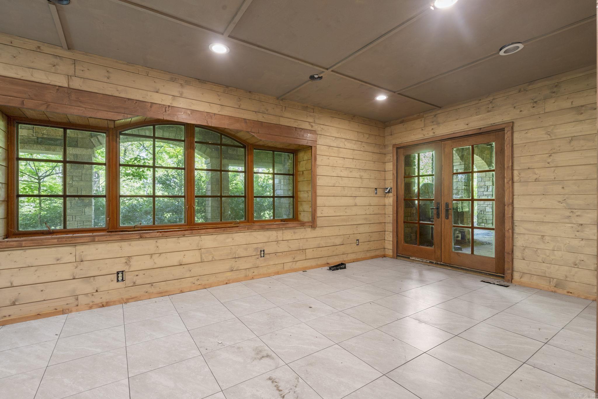 10836 Bray  Elkins, AR