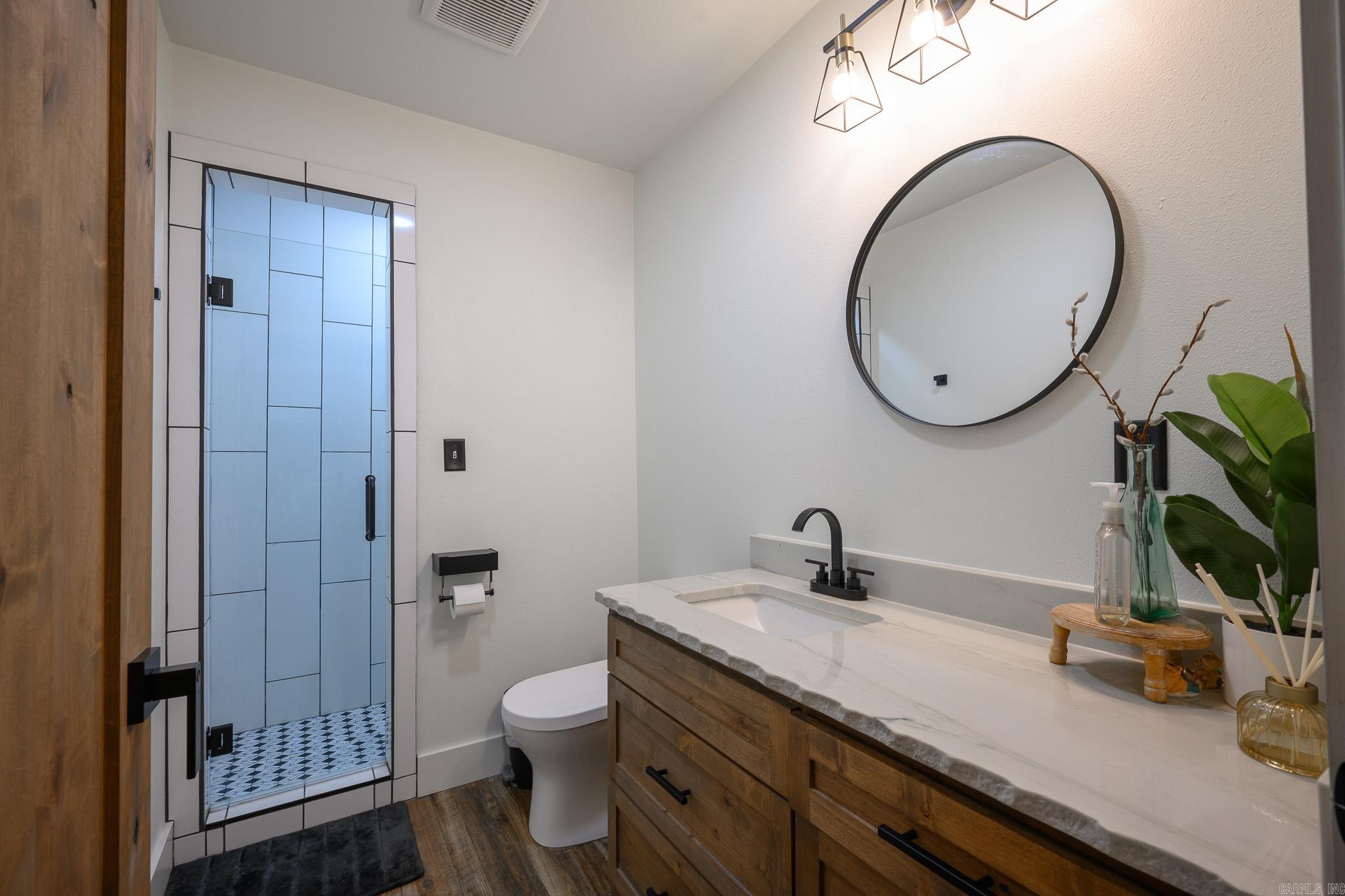 180 Polk Road 17  Cove, AR