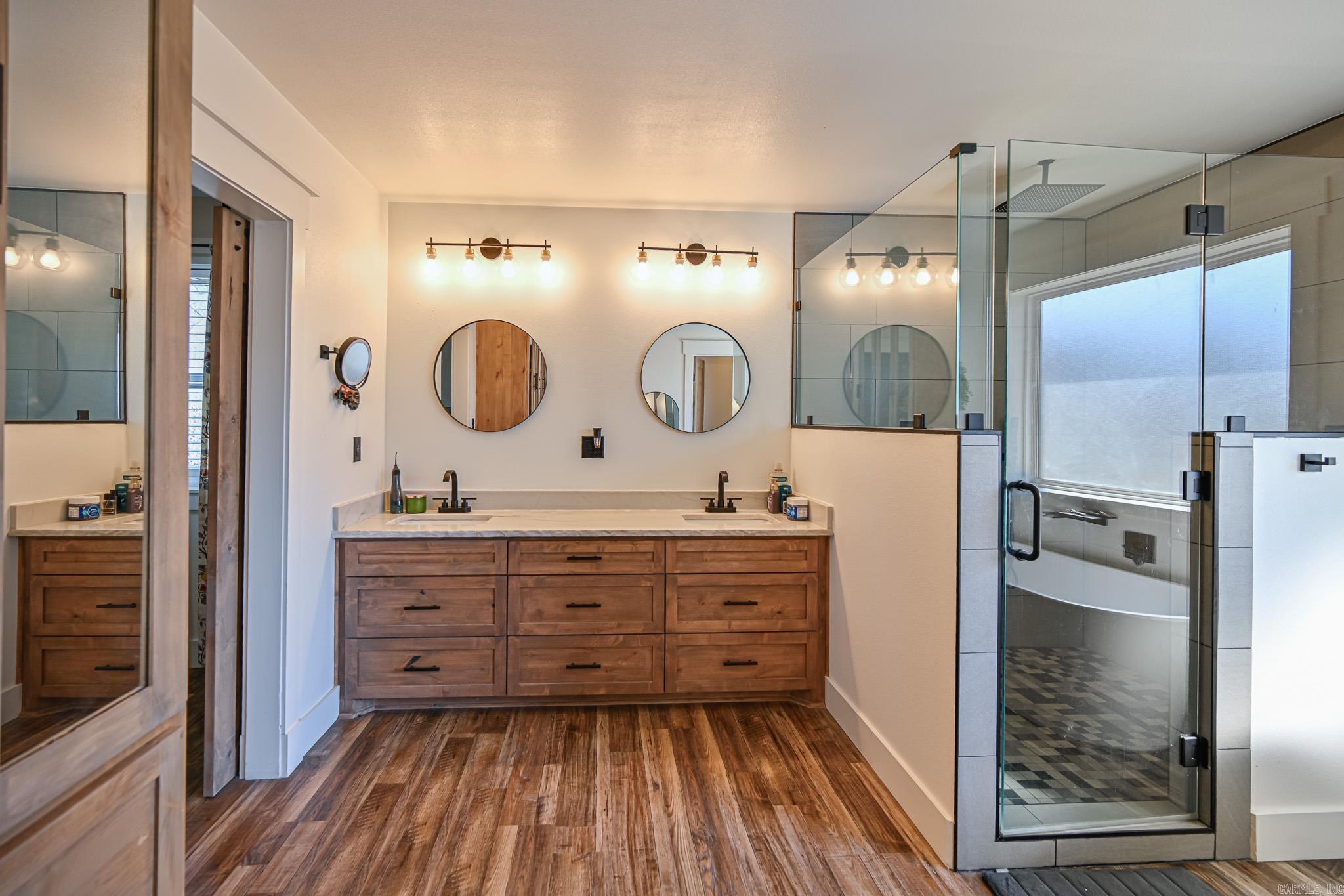 180 Polk Road 17  Cove, AR