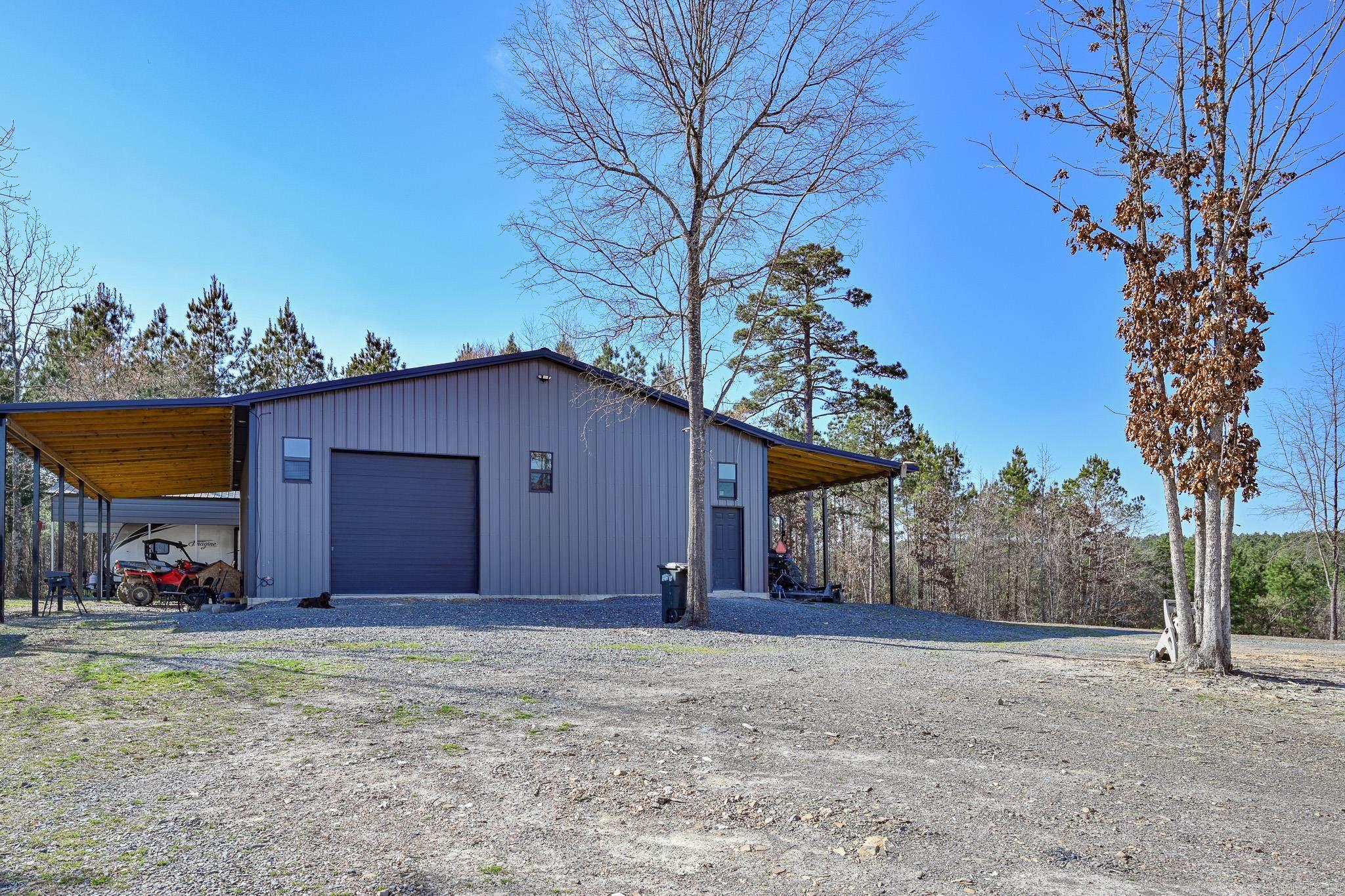 180 Polk Road 17  Cove, AR