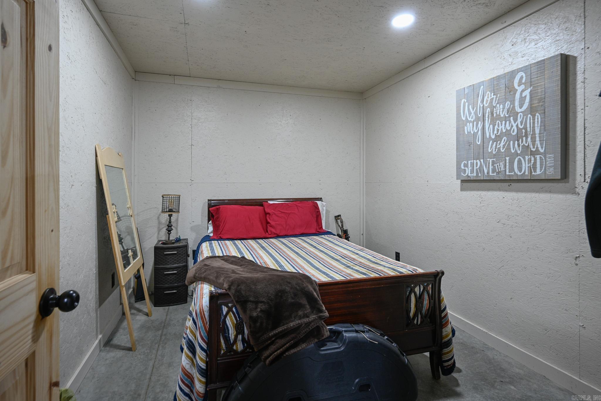 180 Polk Road 17  Cove, AR