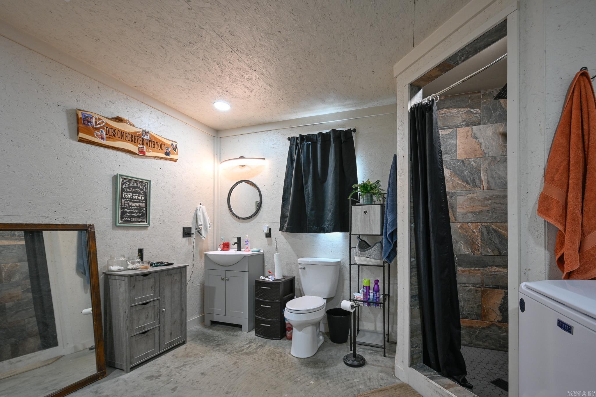 180 Polk Road 17  Cove, AR