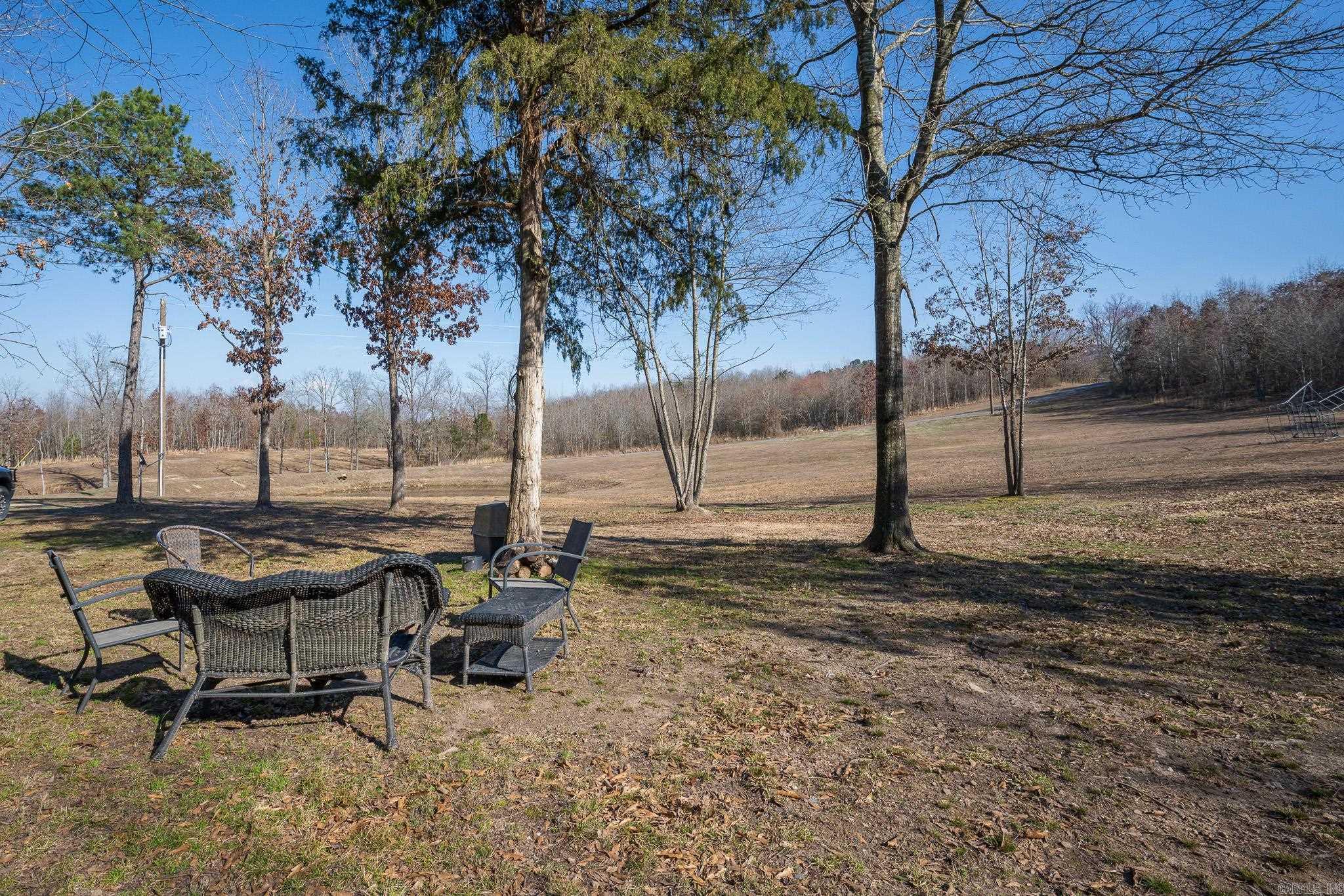 180 Polk Road 17  Cove, AR