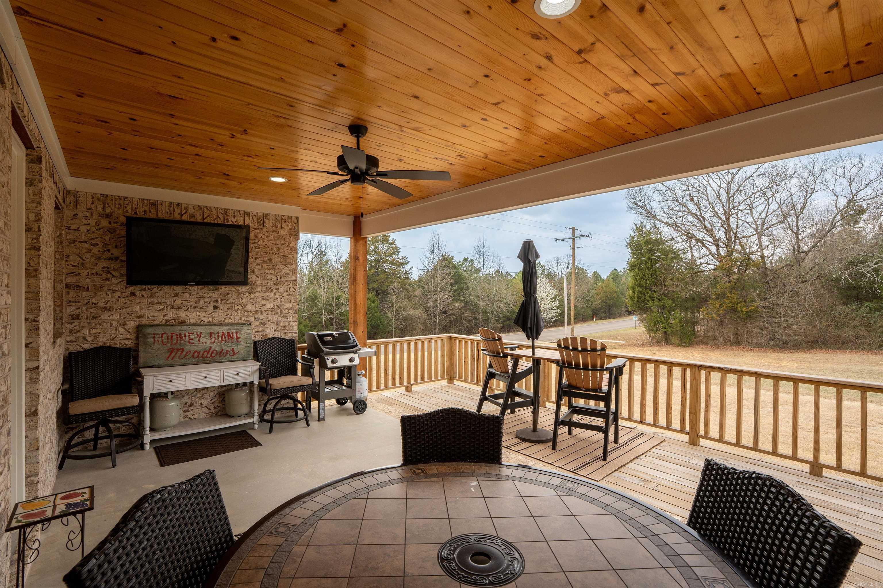 1 Avrey  Greenbrier, AR