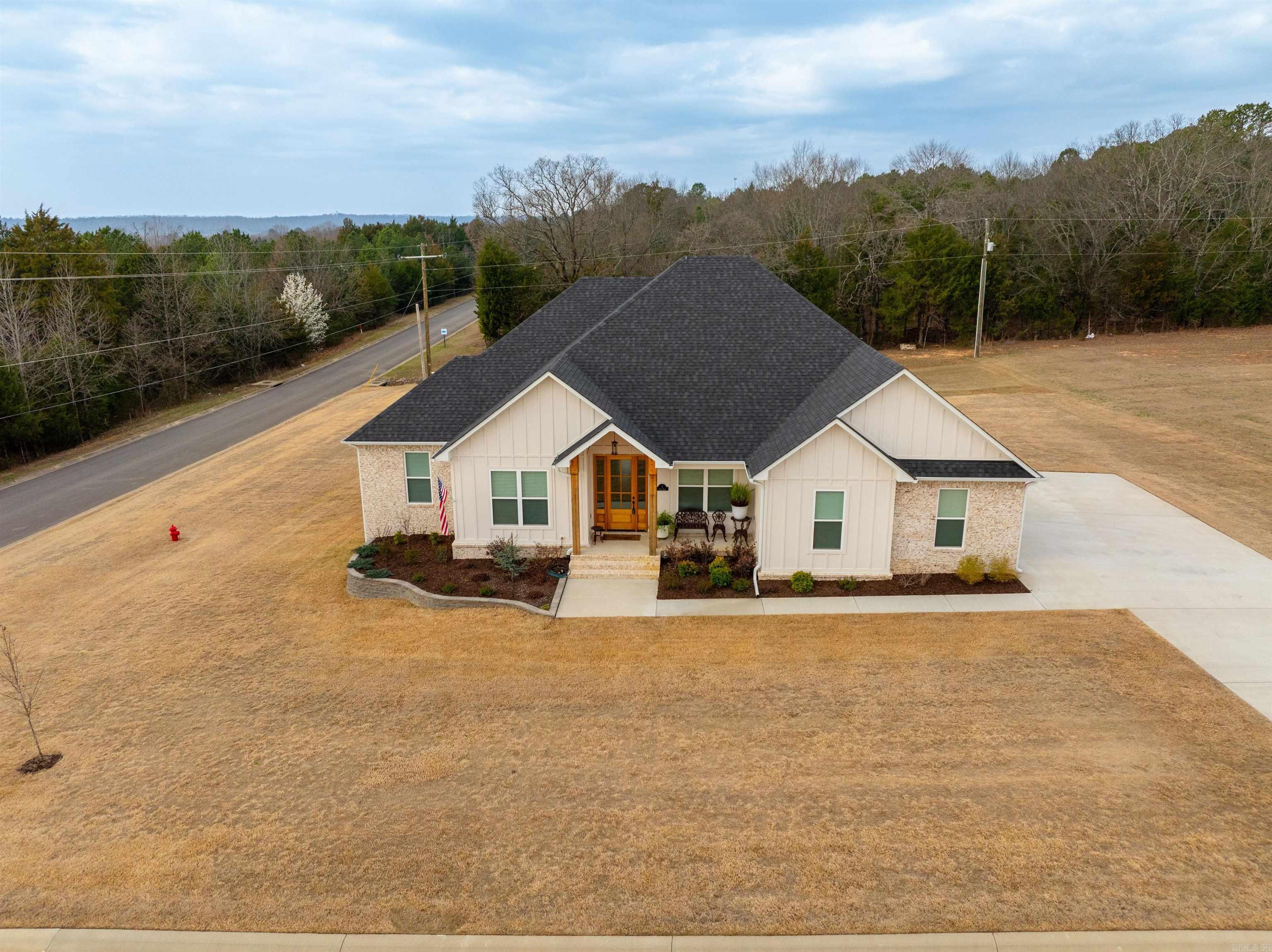 1 Avrey  Greenbrier, AR