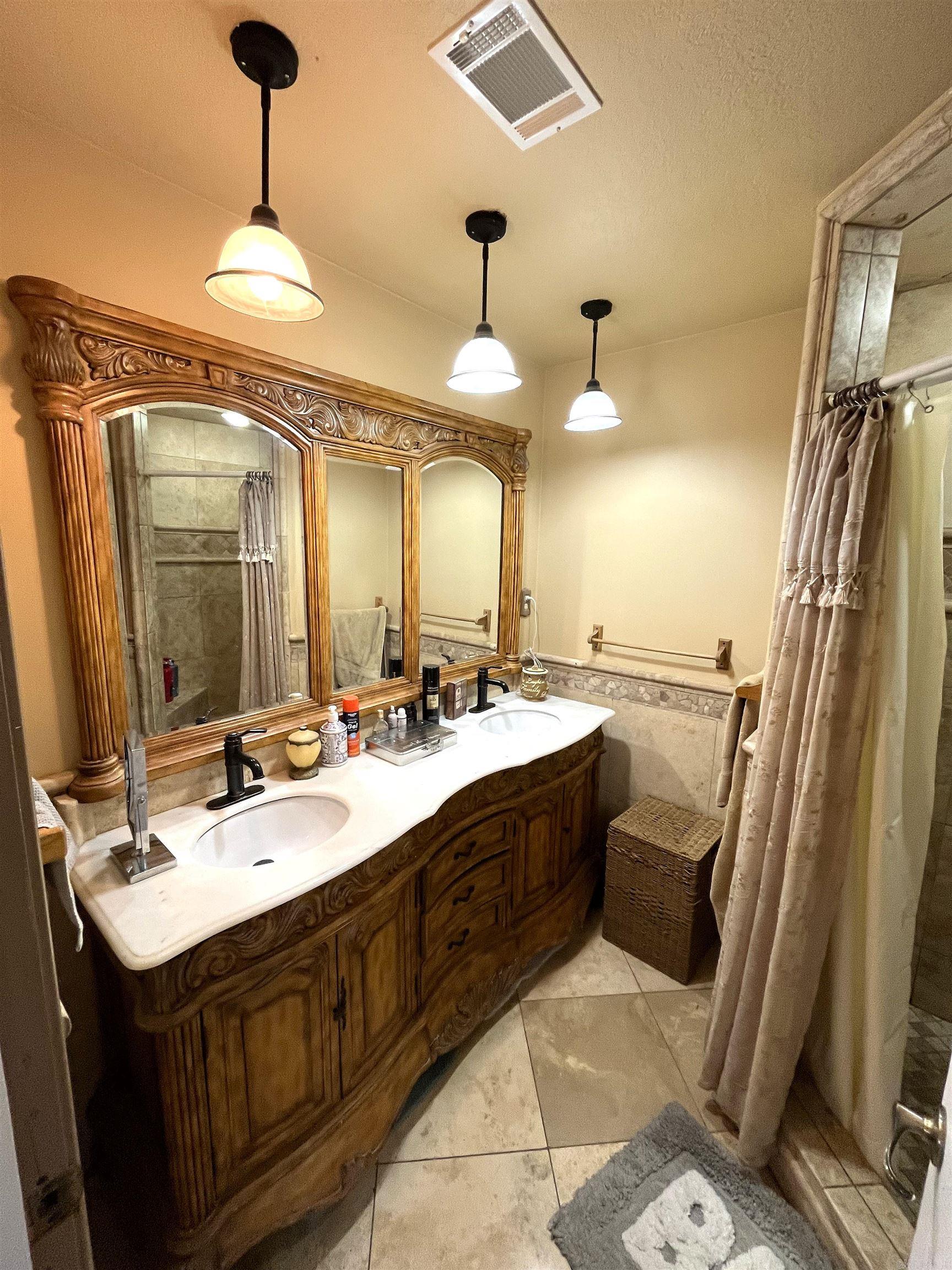 20684 N Hwy 5  Mountain View, AR