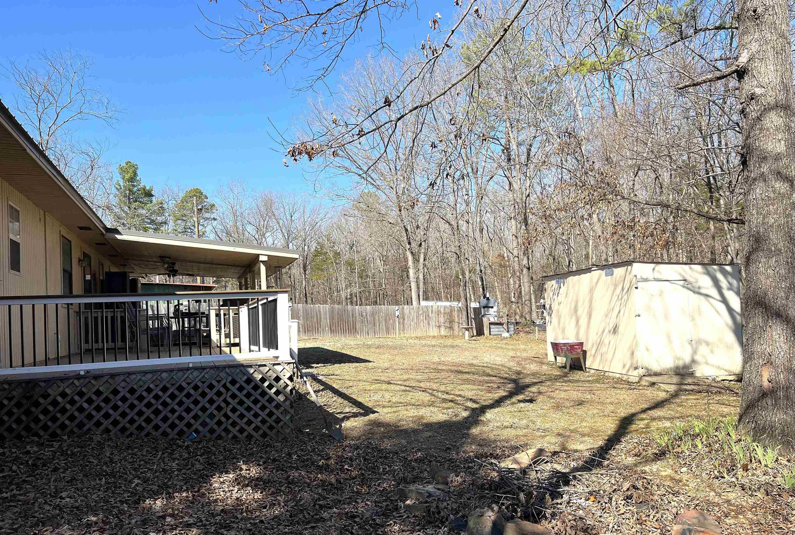 20684 N Hwy 5  Mountain View, AR