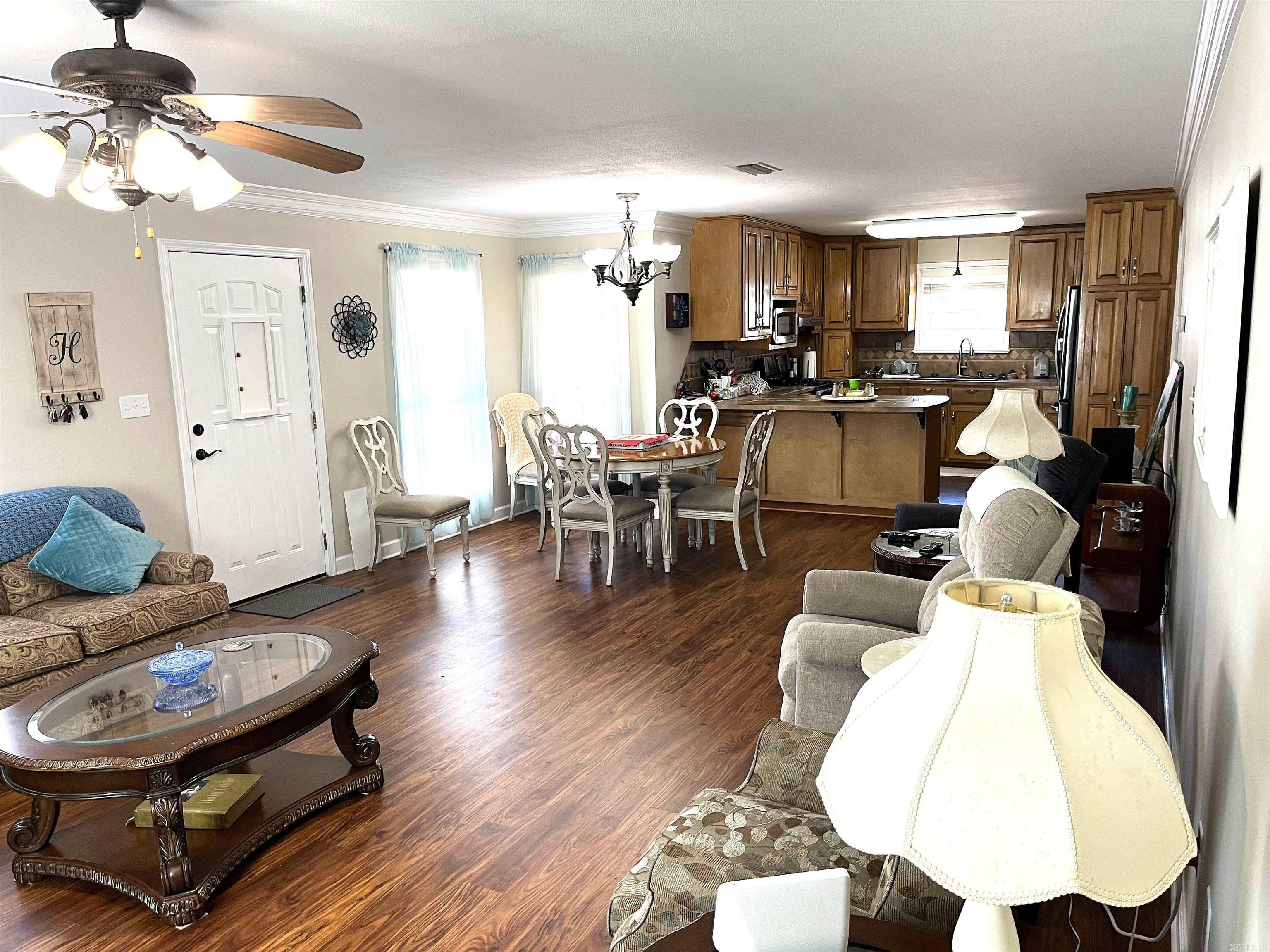 20684 N Hwy 5  Mountain View, AR