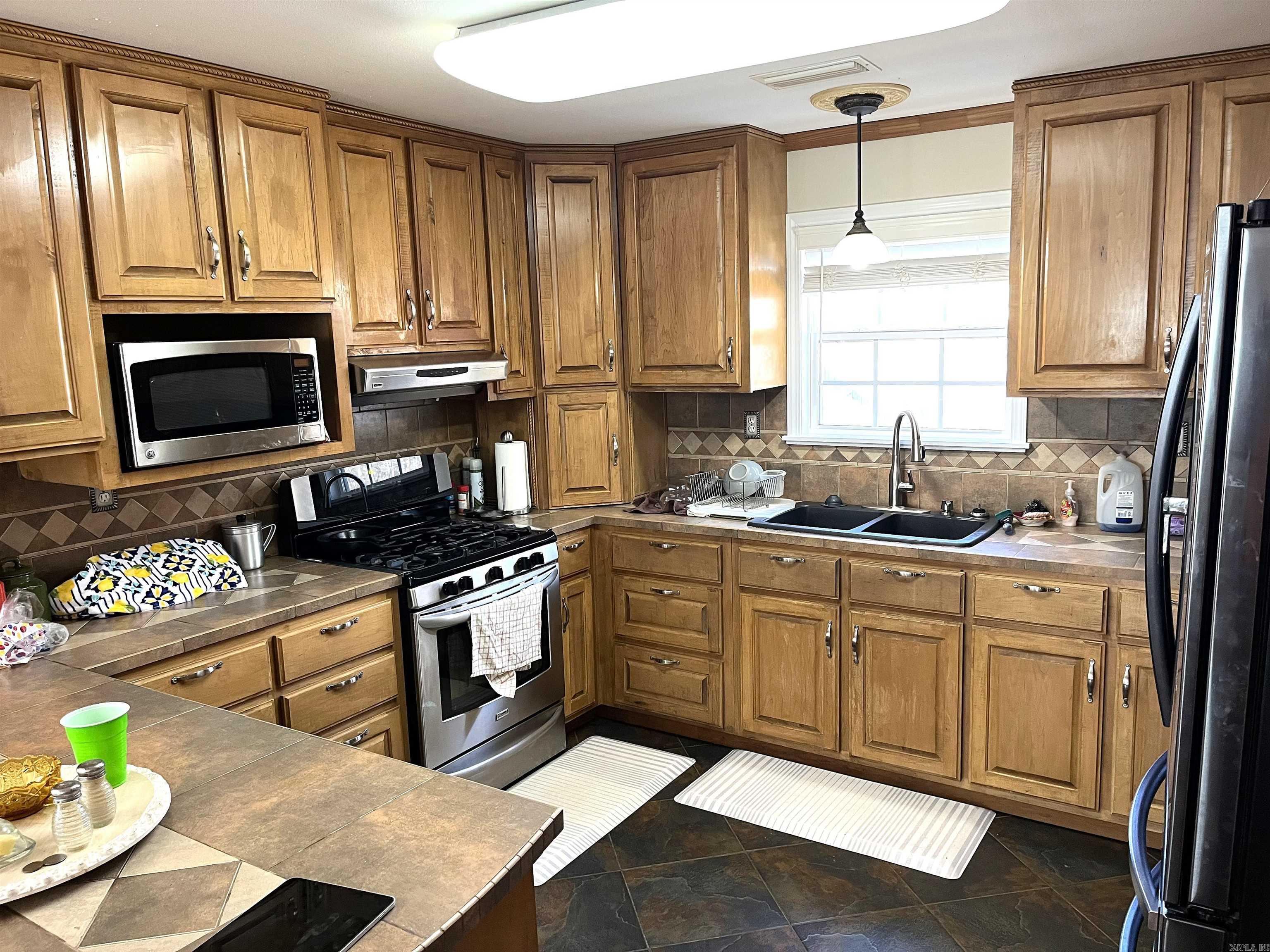 20684 N Hwy 5  Mountain View, AR