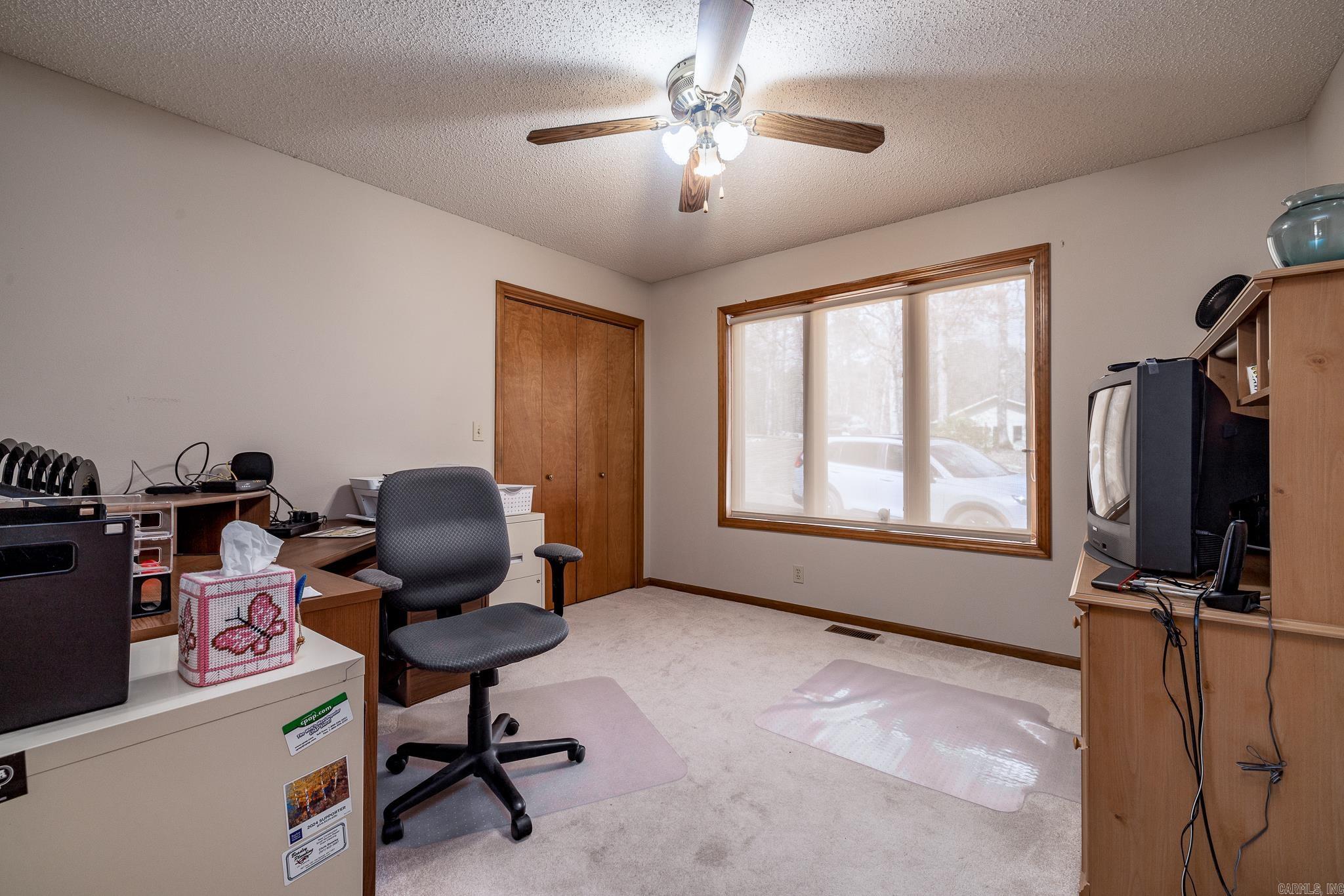 12 almendra lane  Hot Springs Village, AR