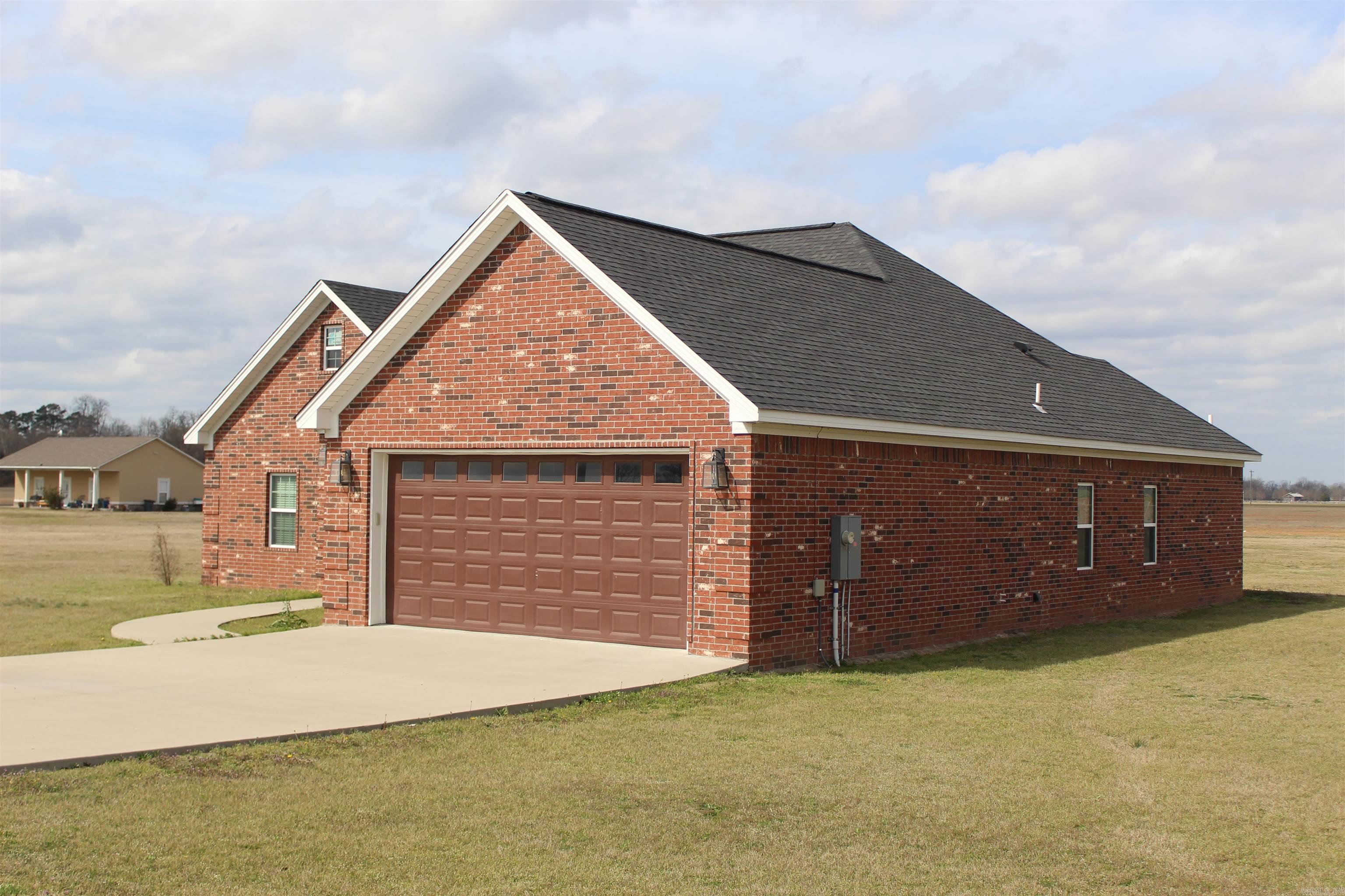 3188 Toltec Mounds  England, AR