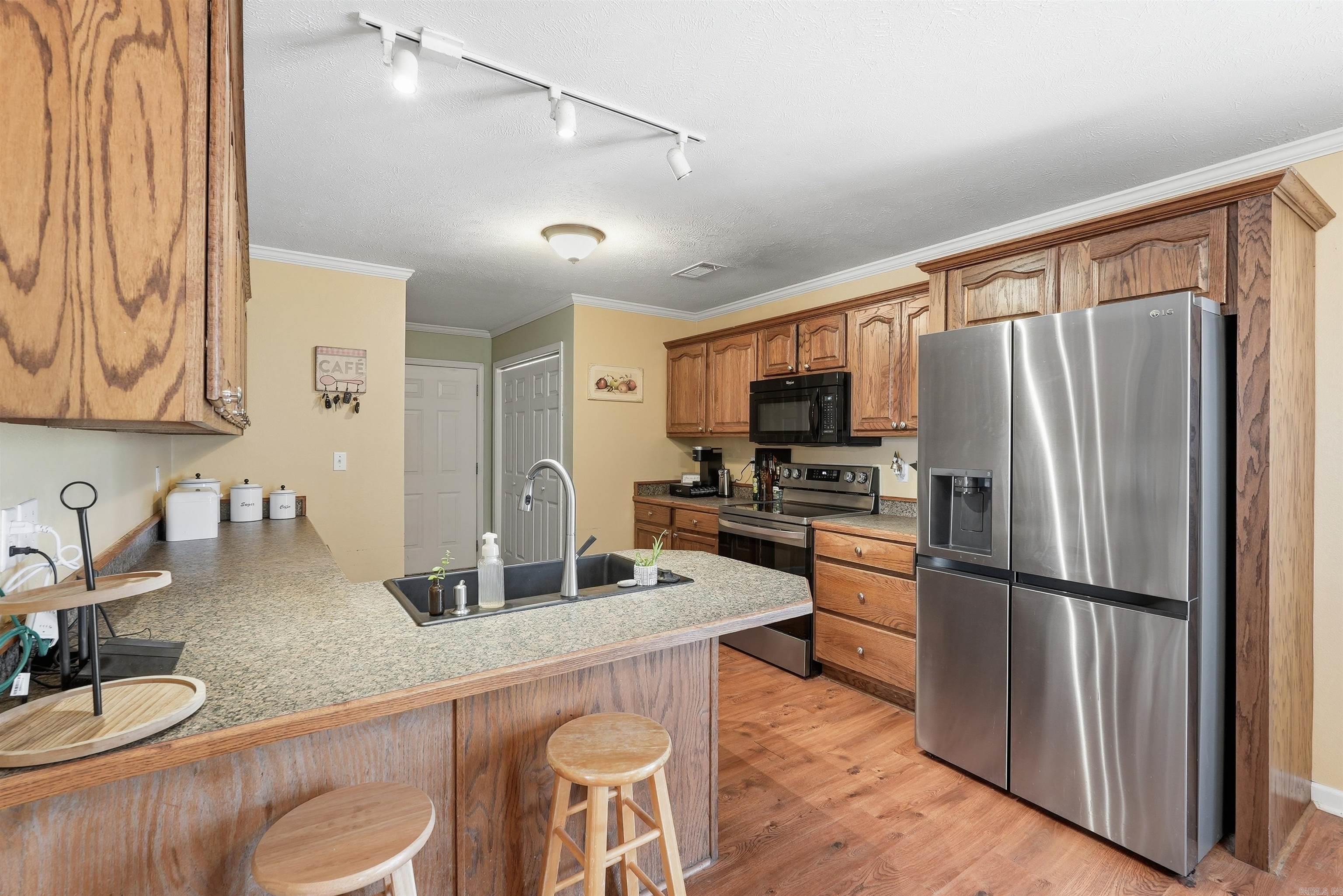 58 Elliott Rd.  Greenbrier, AR