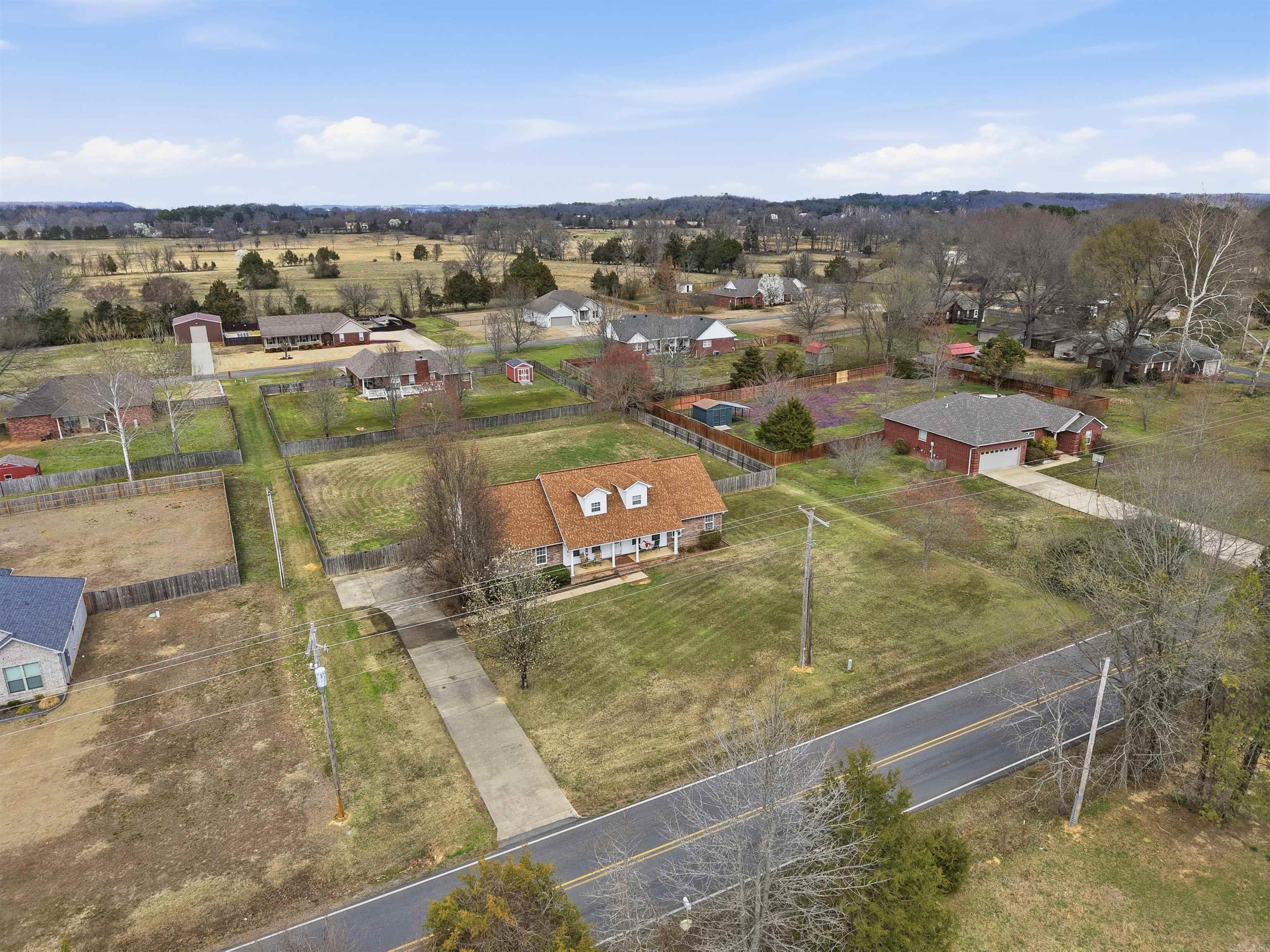 58 Elliott Rd.  Greenbrier, AR