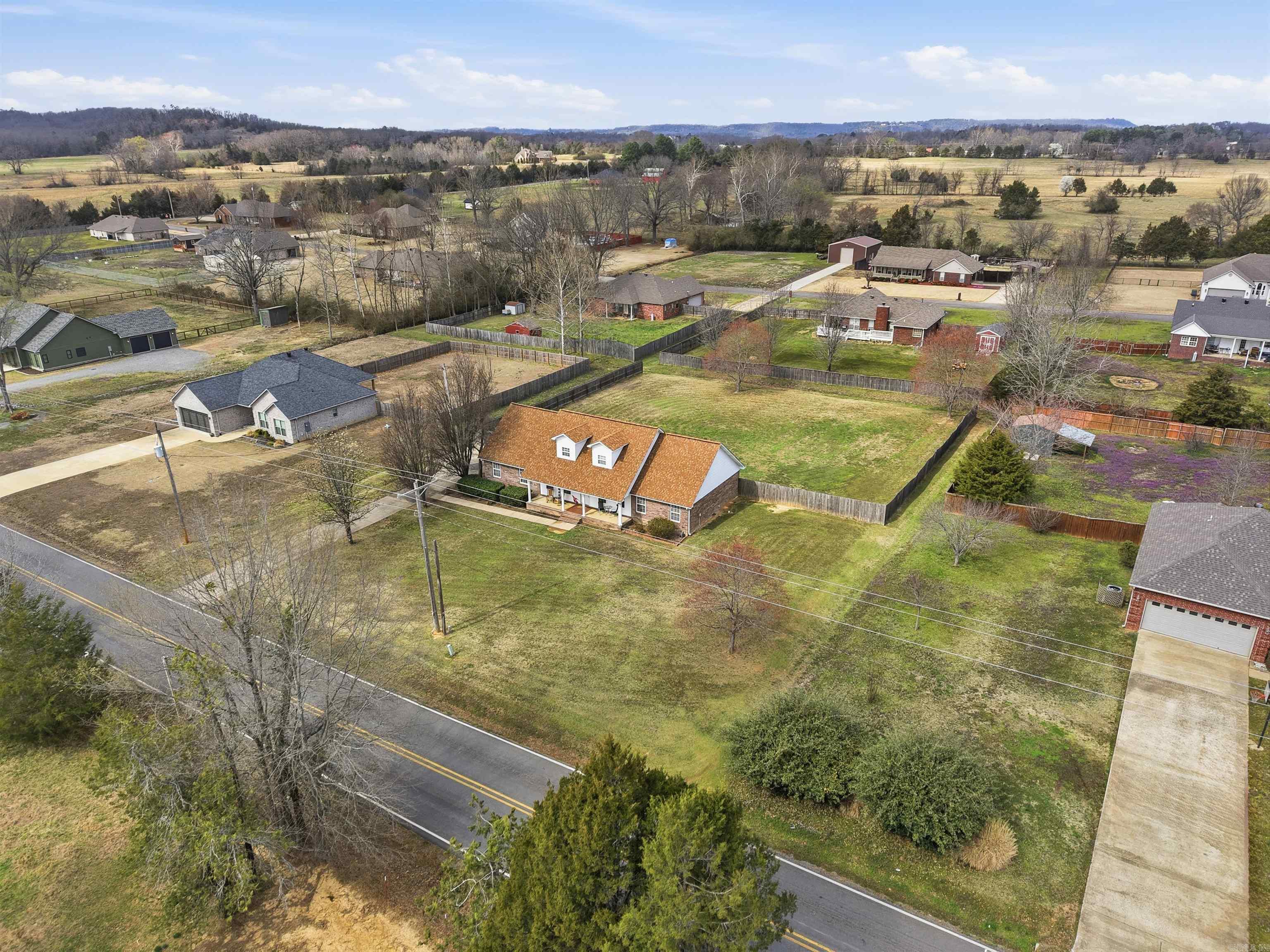 58 Elliott Rd.  Greenbrier, AR