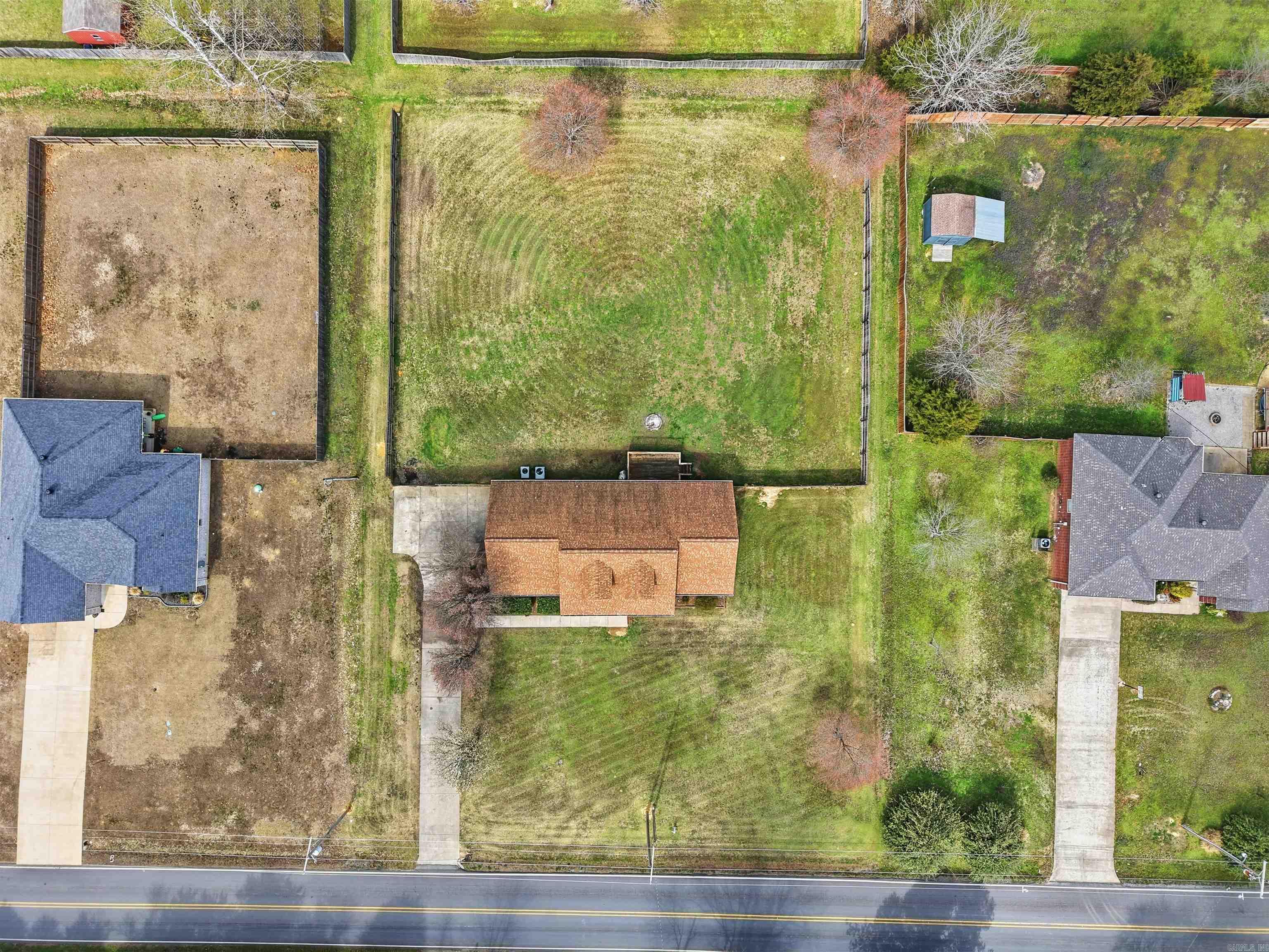 58 Elliott Rd.  Greenbrier, AR