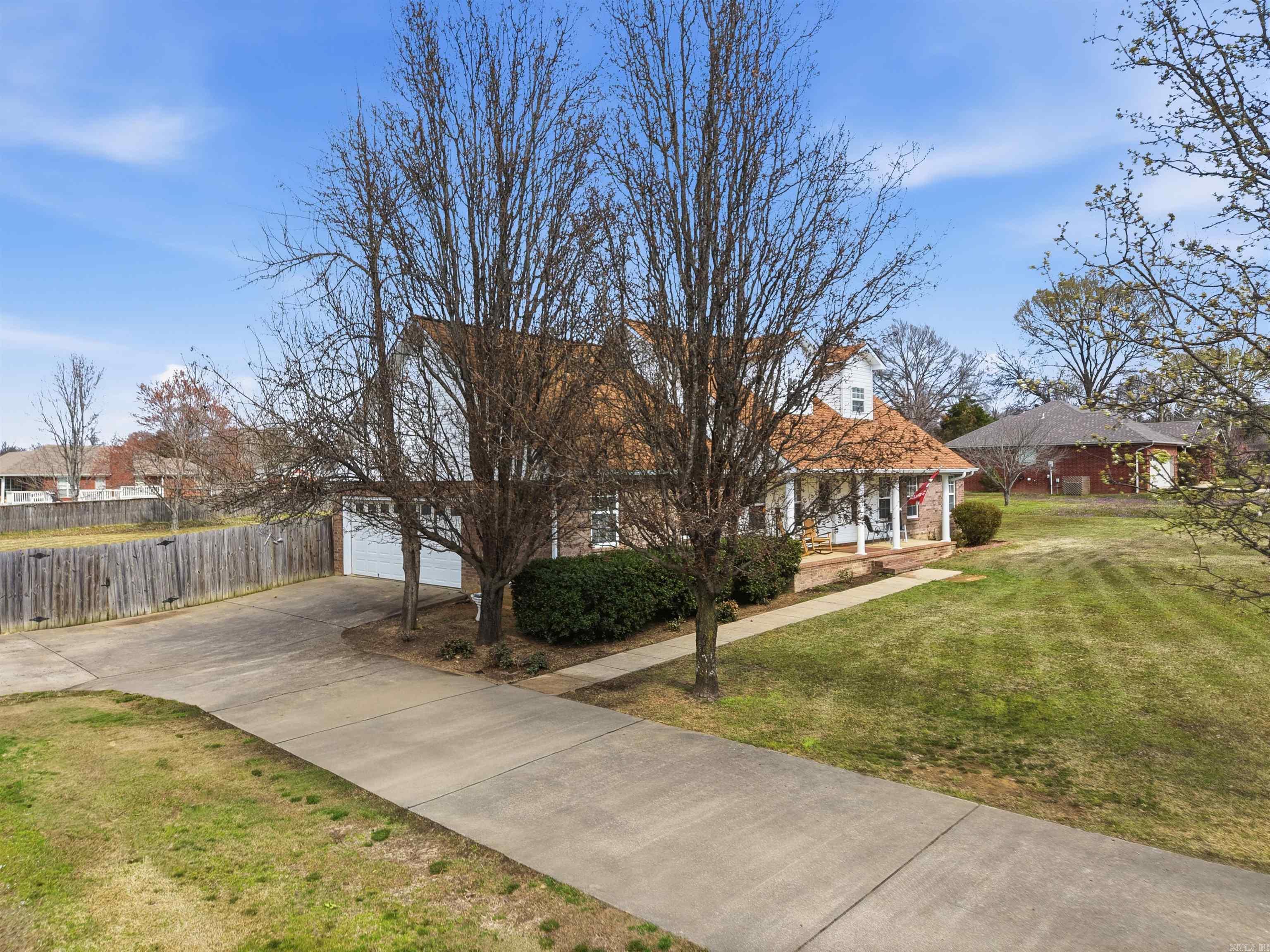 58 Elliott Rd.  Greenbrier, AR