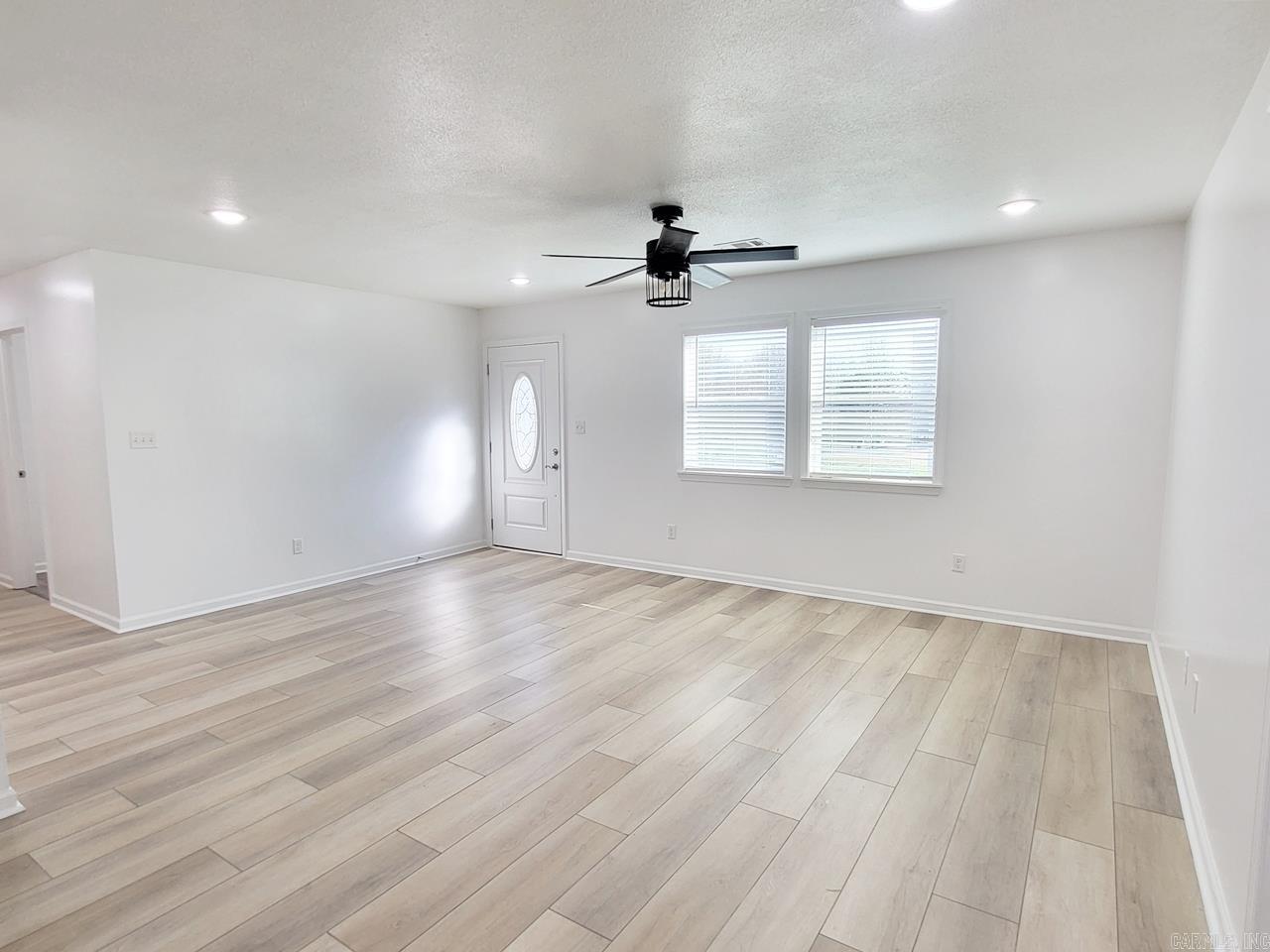 3717 Oak Leaf Cir  Jonesboro, AR